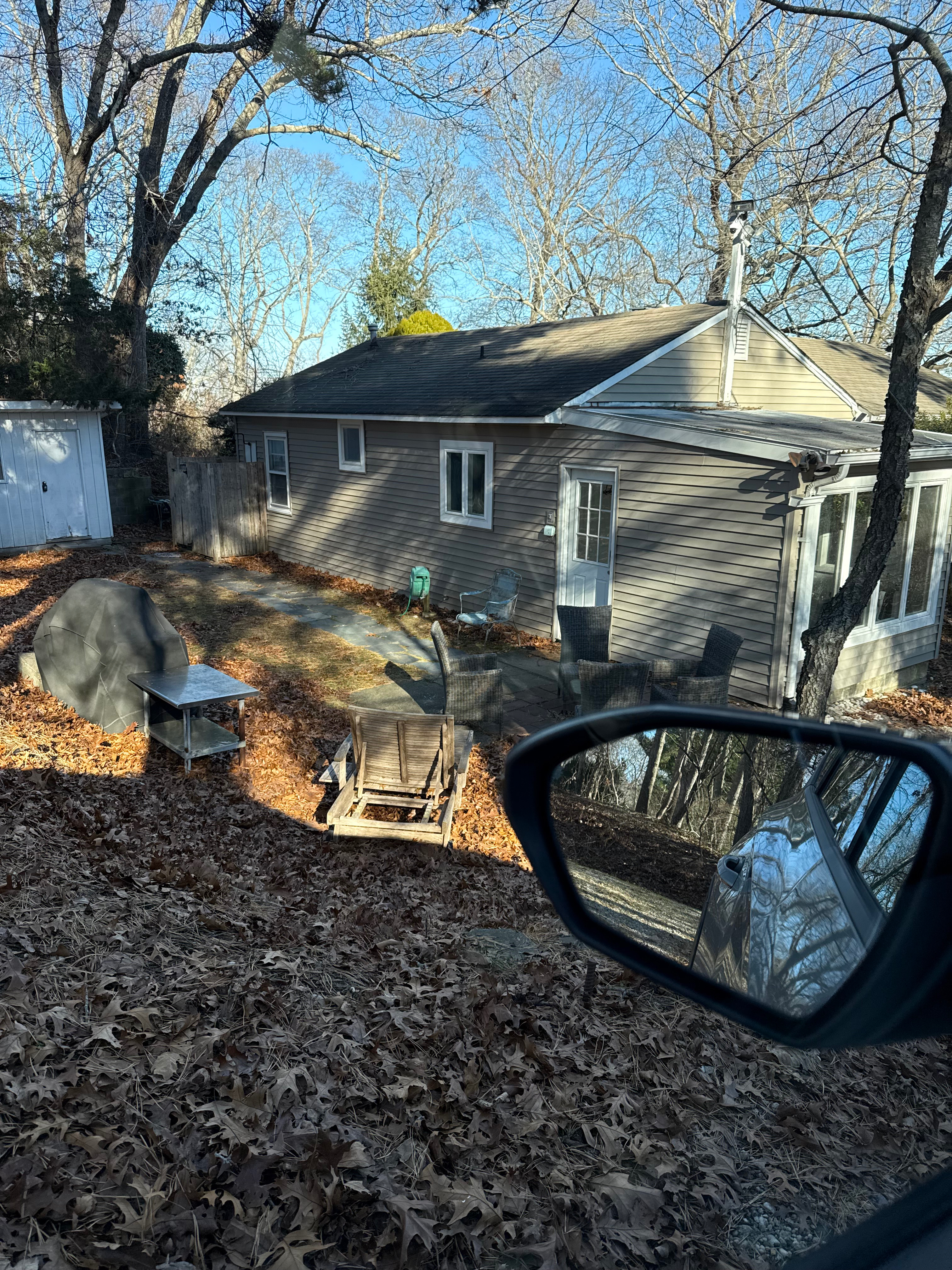 Sunshine in Sag Harbor - Photo 2