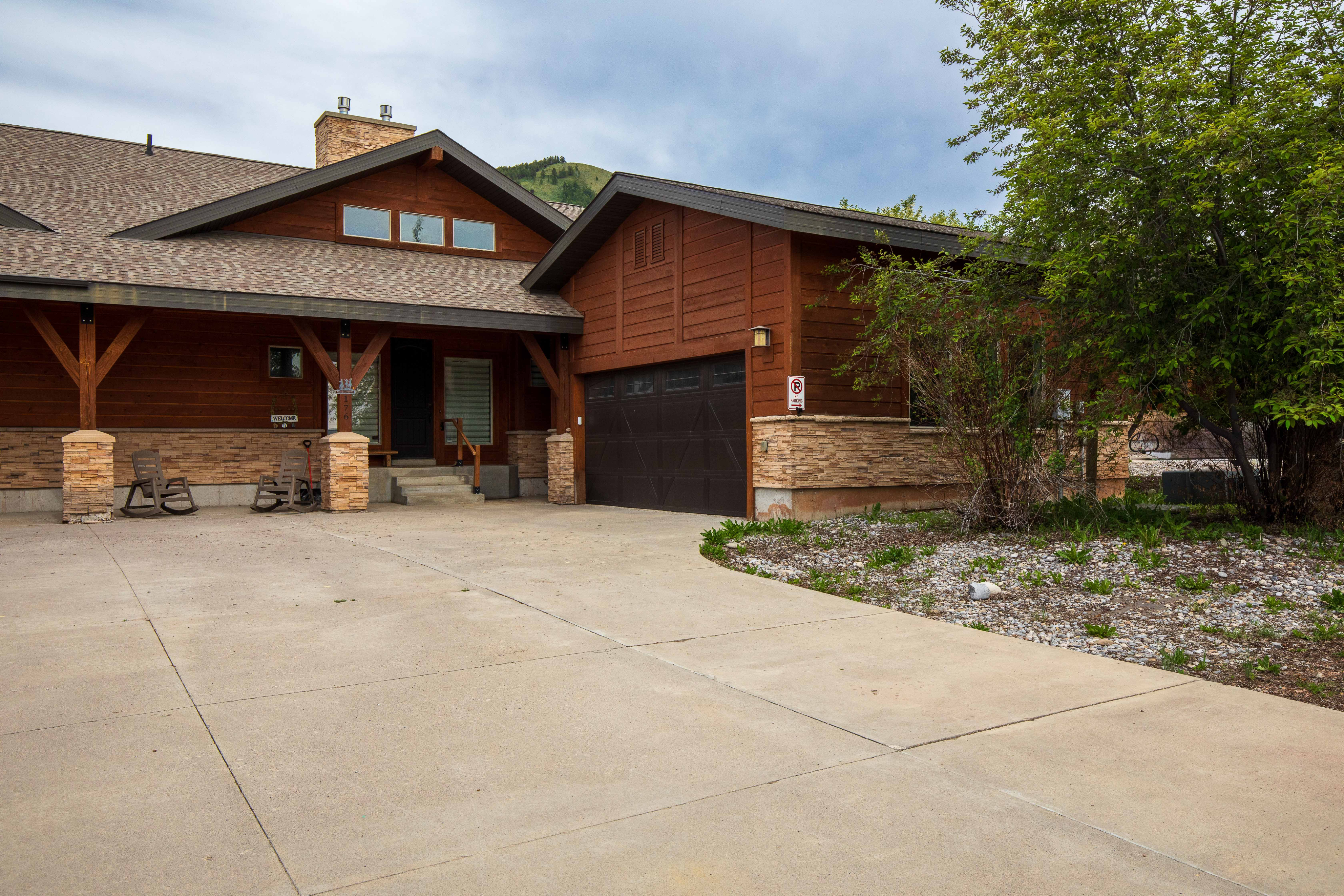Amazingly beautiful 3,500 sq. ft luxury home right on the Afton golf course with great views of golf - Photo 7