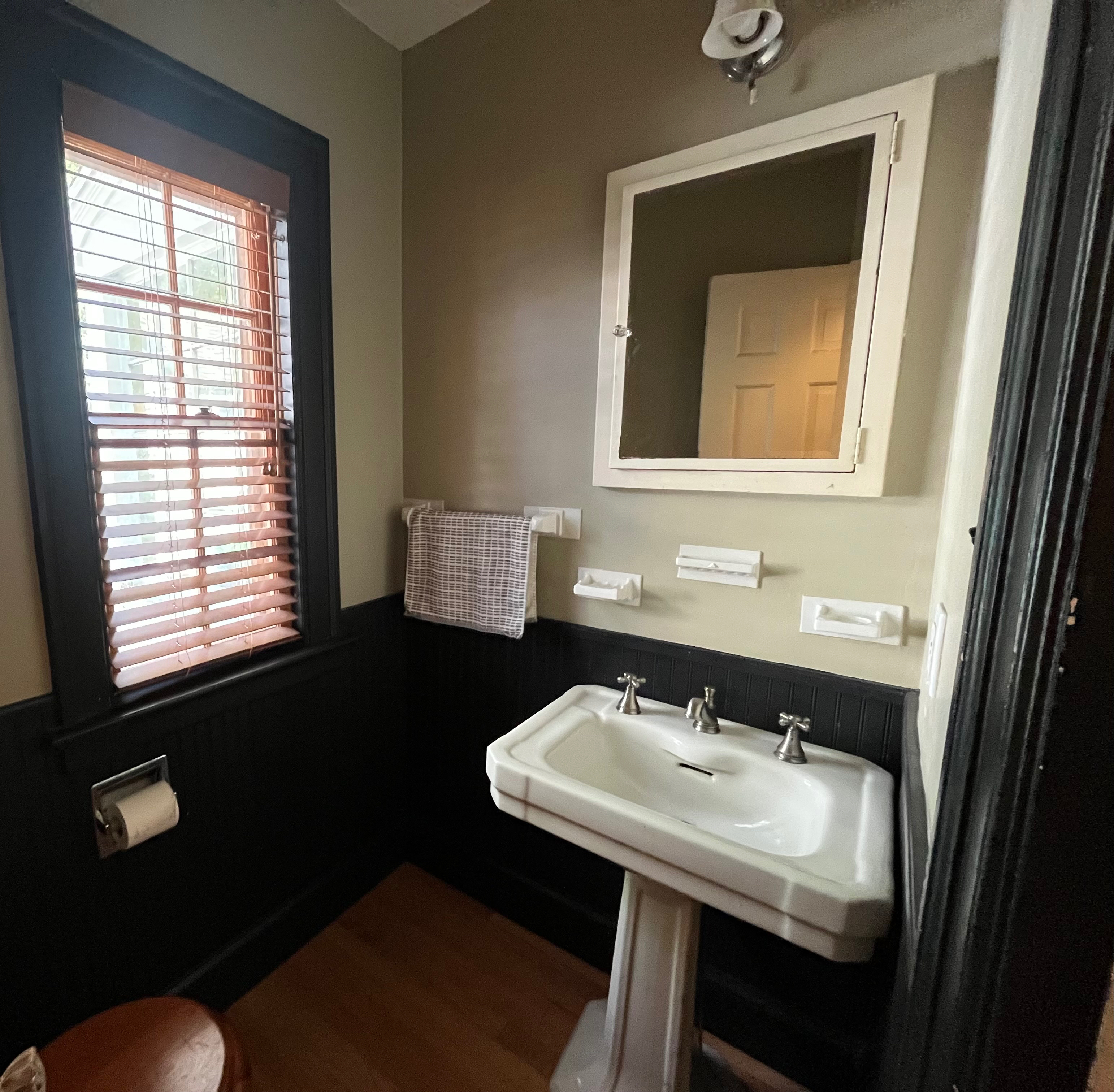 Bright pearl street home - Photo 7
