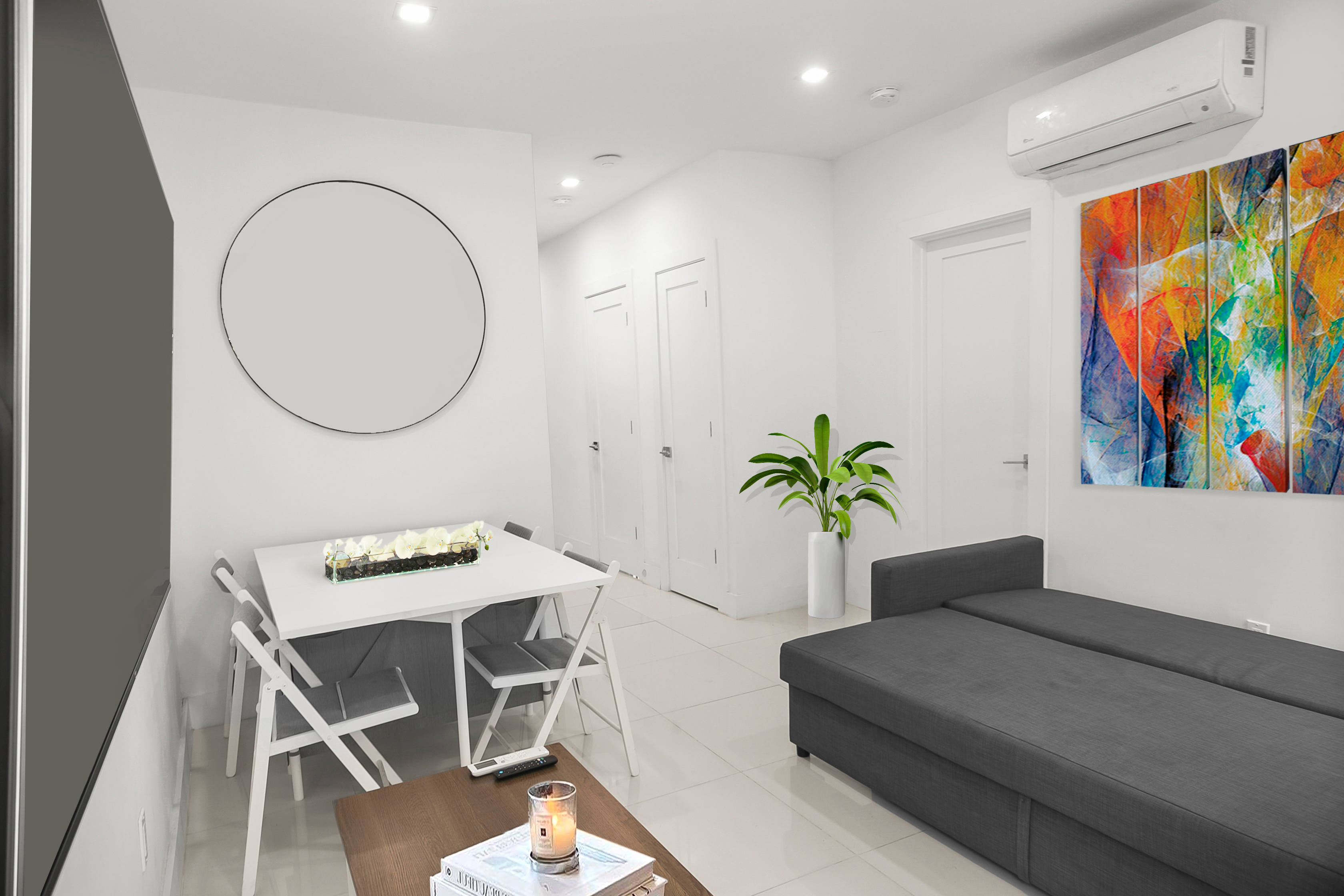 South Beach Retreat with Off-Street Parking | Walk to Dining, Shops & Parks - Photo 5