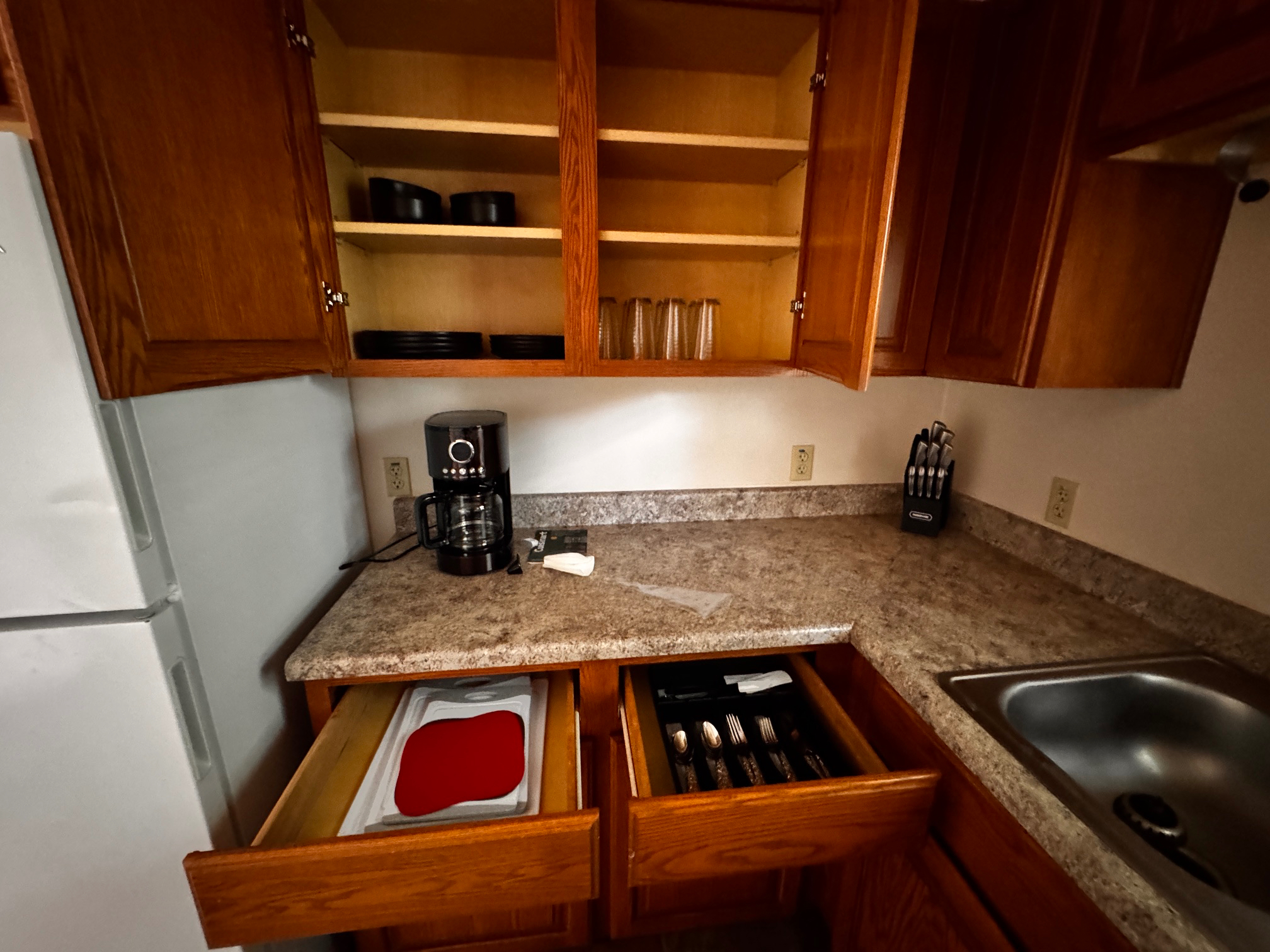 Make Your Next Move to 310 E Spruce Street-Your New Rental Home Awaits! - Photo 2