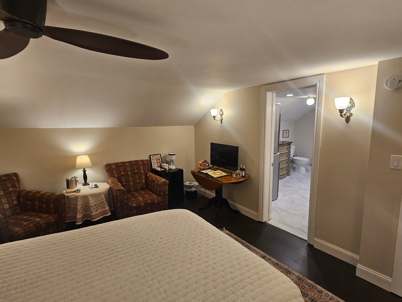 Deluxe Apartment - Photo 2