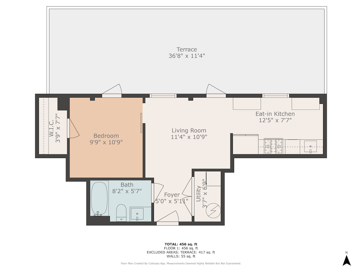 Bright Condo with Private Terrace & Community Amenities - Photo 1