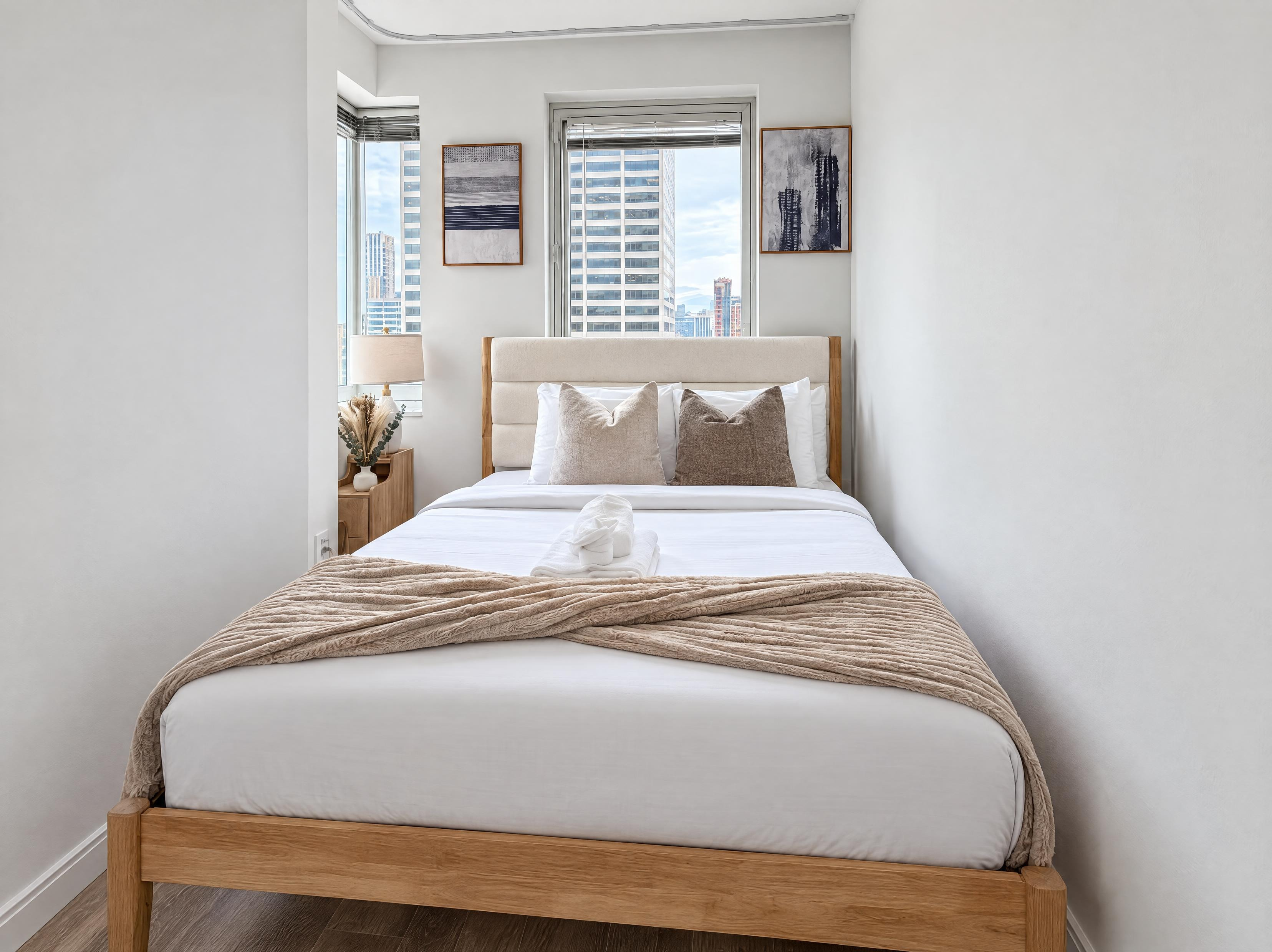 Midtown 2BR Near Times Square | 6 Guests - Photo 3