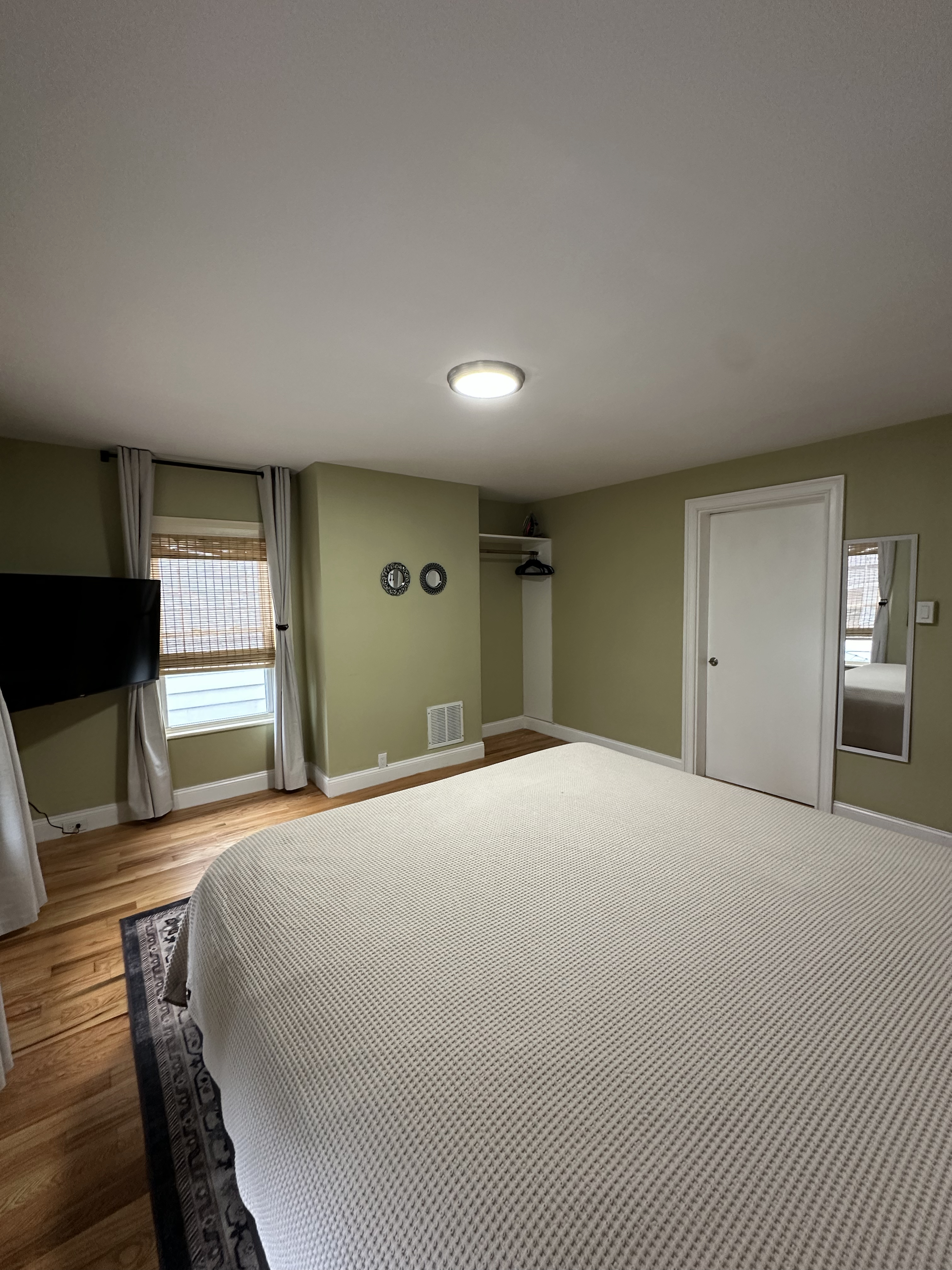 Prime 2 bedroom location - Photo 3