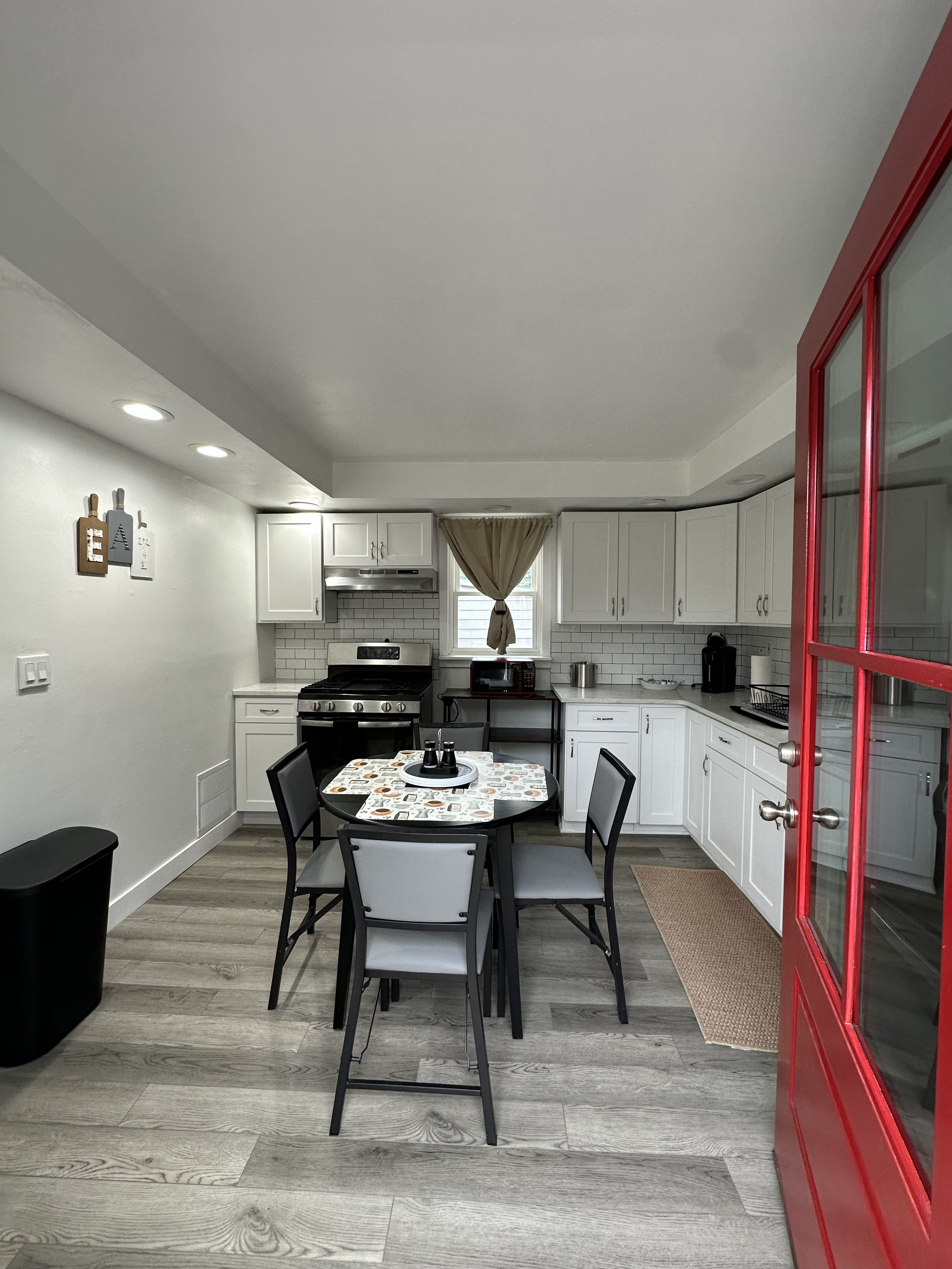 Prime 2 bedroom location - Photo 9