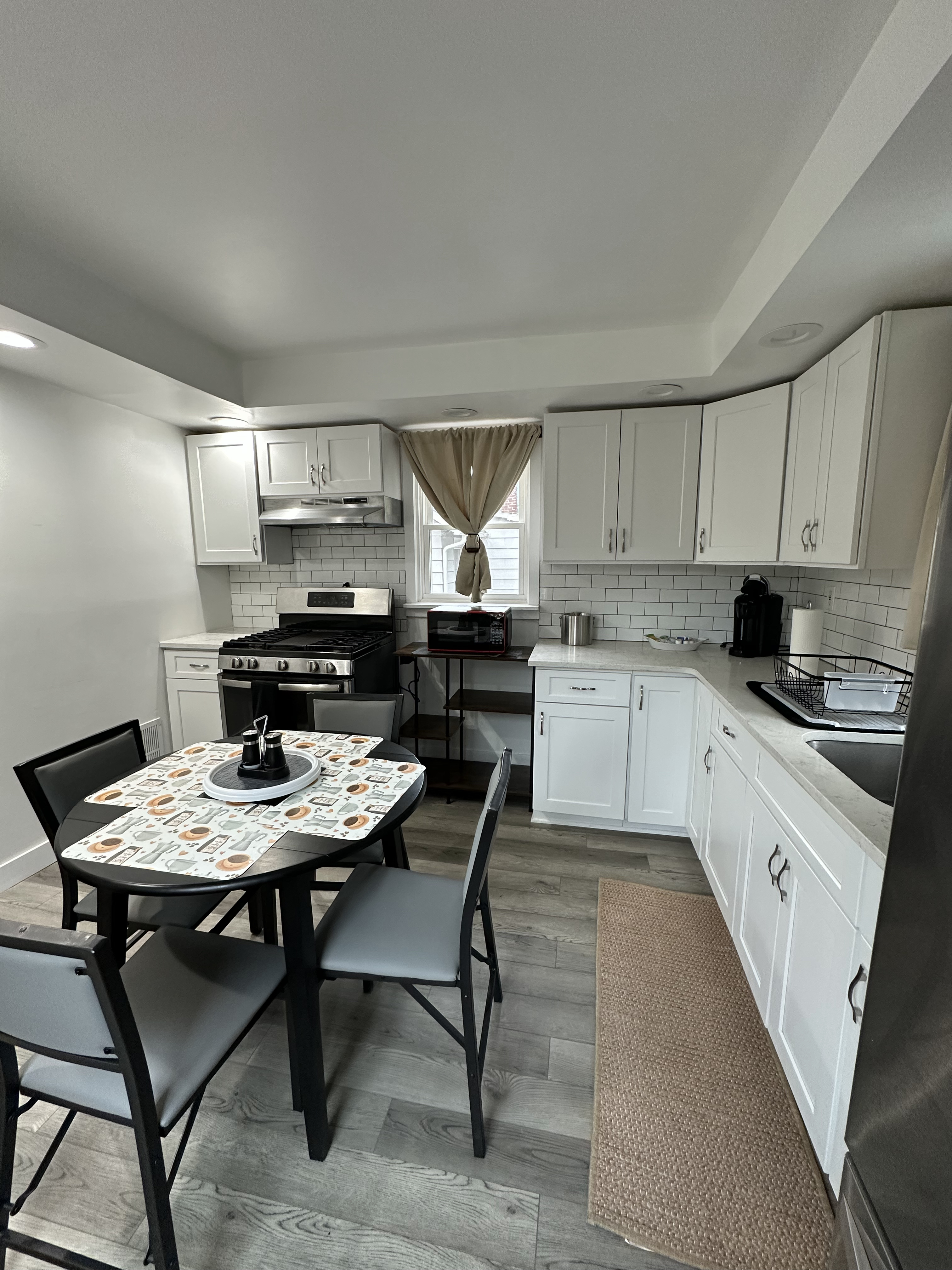 Prime 2 bedroom location - Photo 6