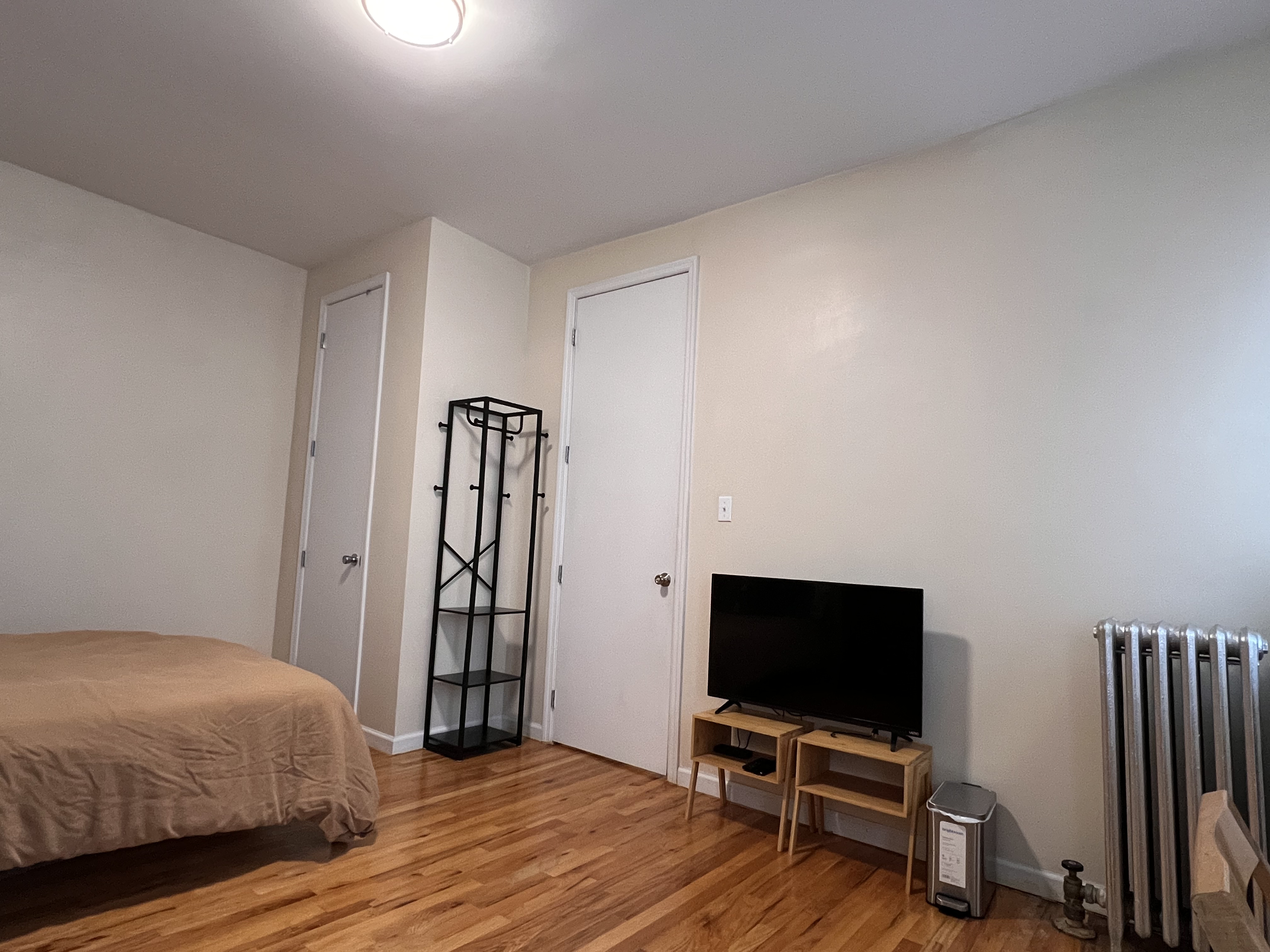 Furnished Room in Flatbush Near Prospect Park | Utilities Included - Photo 3