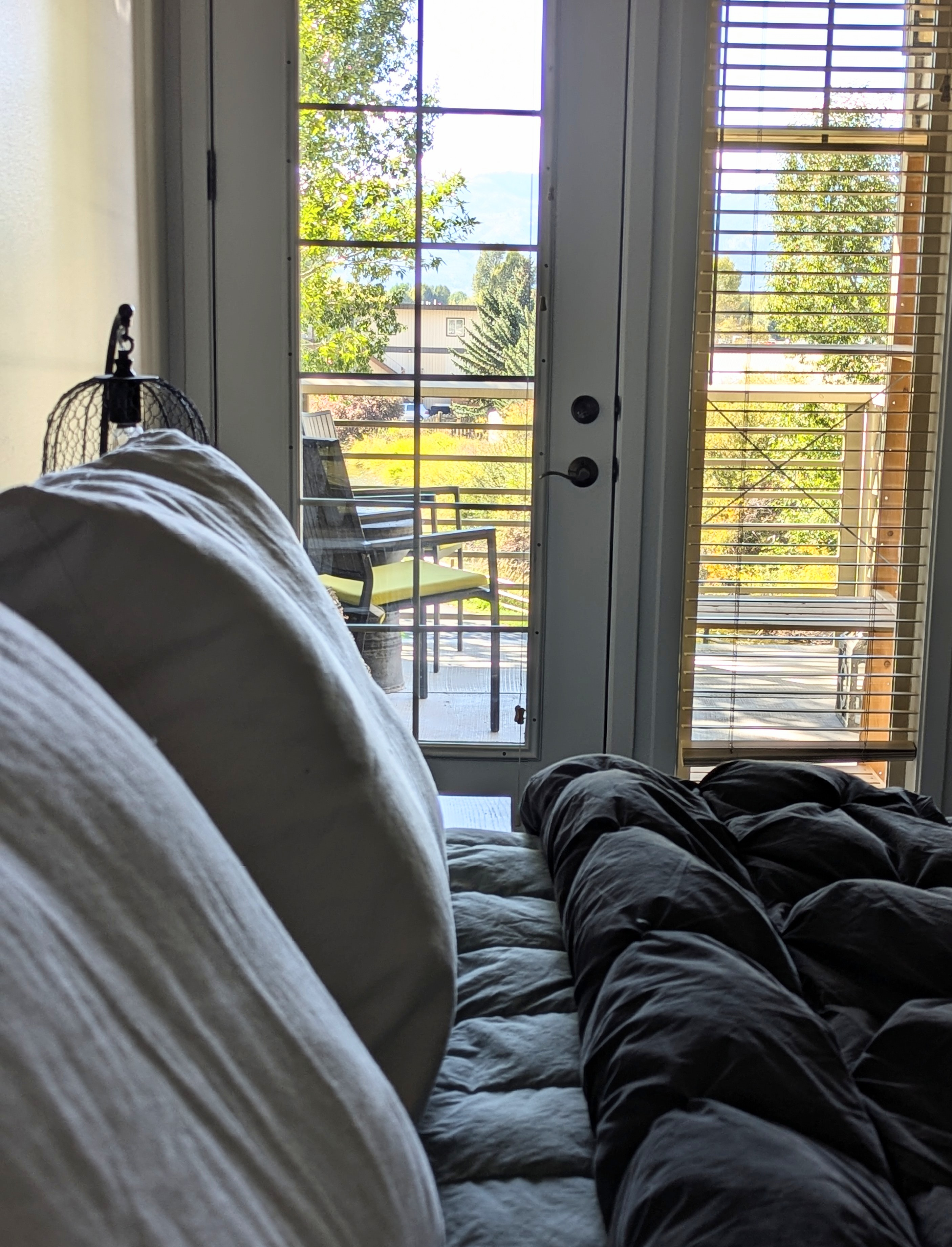 LIGHT-FILLED UPDATED JACKSON CONDO | FURNISHED | IDEAL FOR HEALTHCARE PROFESSIONALS - Photo 5