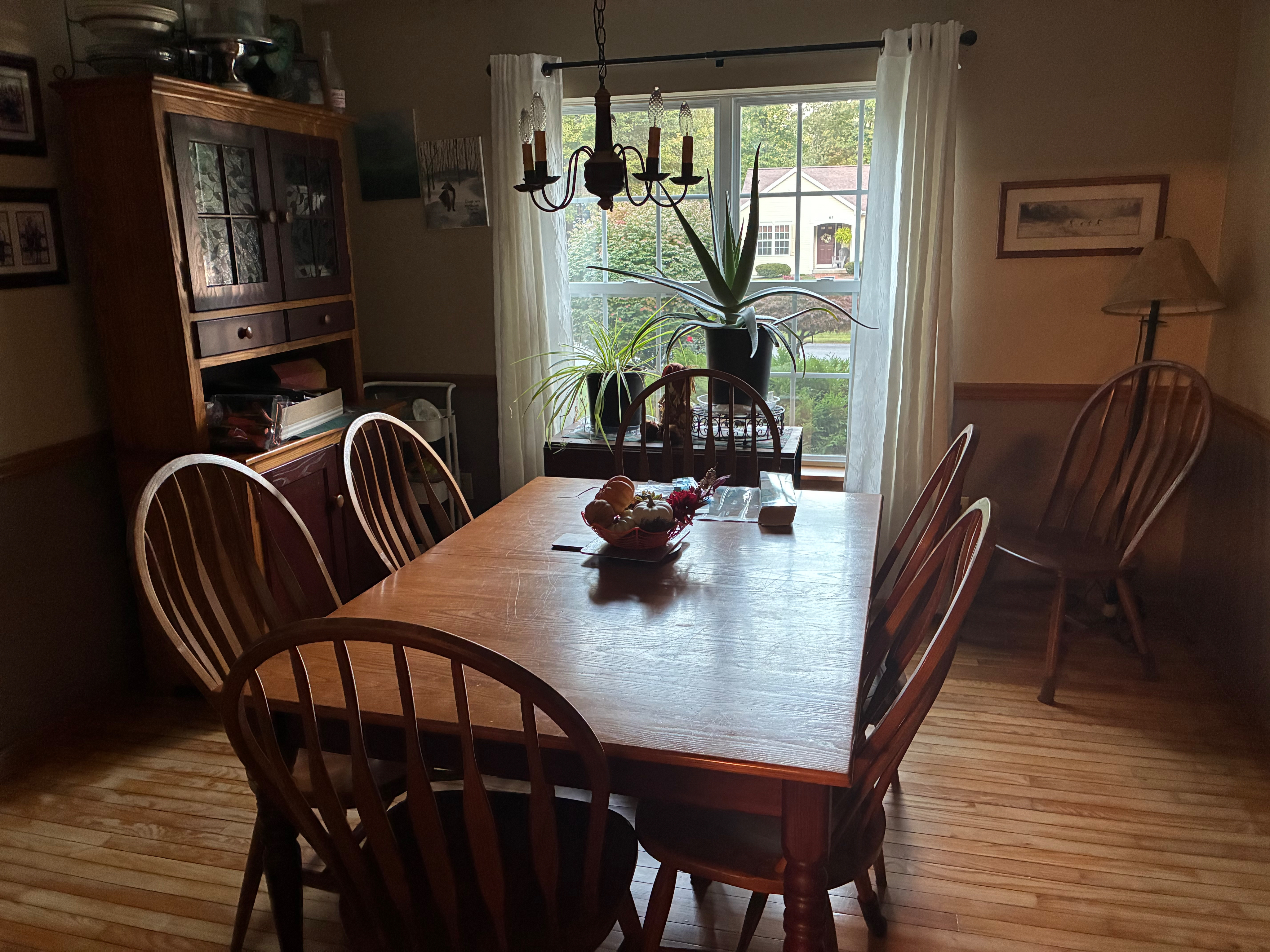 Private home ready to rent a nice bedroom to a medical professional - Photo 8