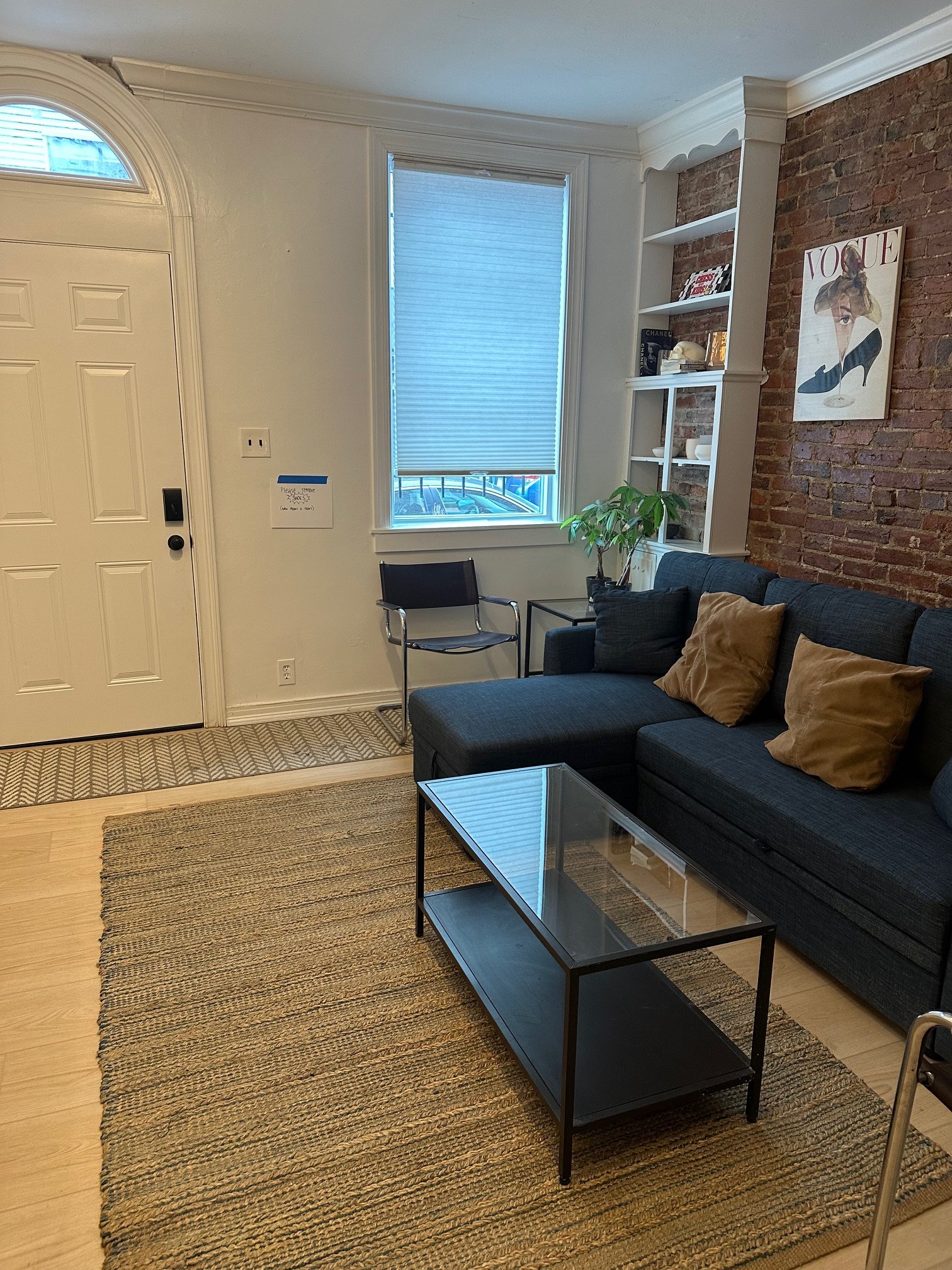 Renovated Capitol Hill Townhome | Furnished + Private Parking | 2 Blocks to Union Station - Photo 4