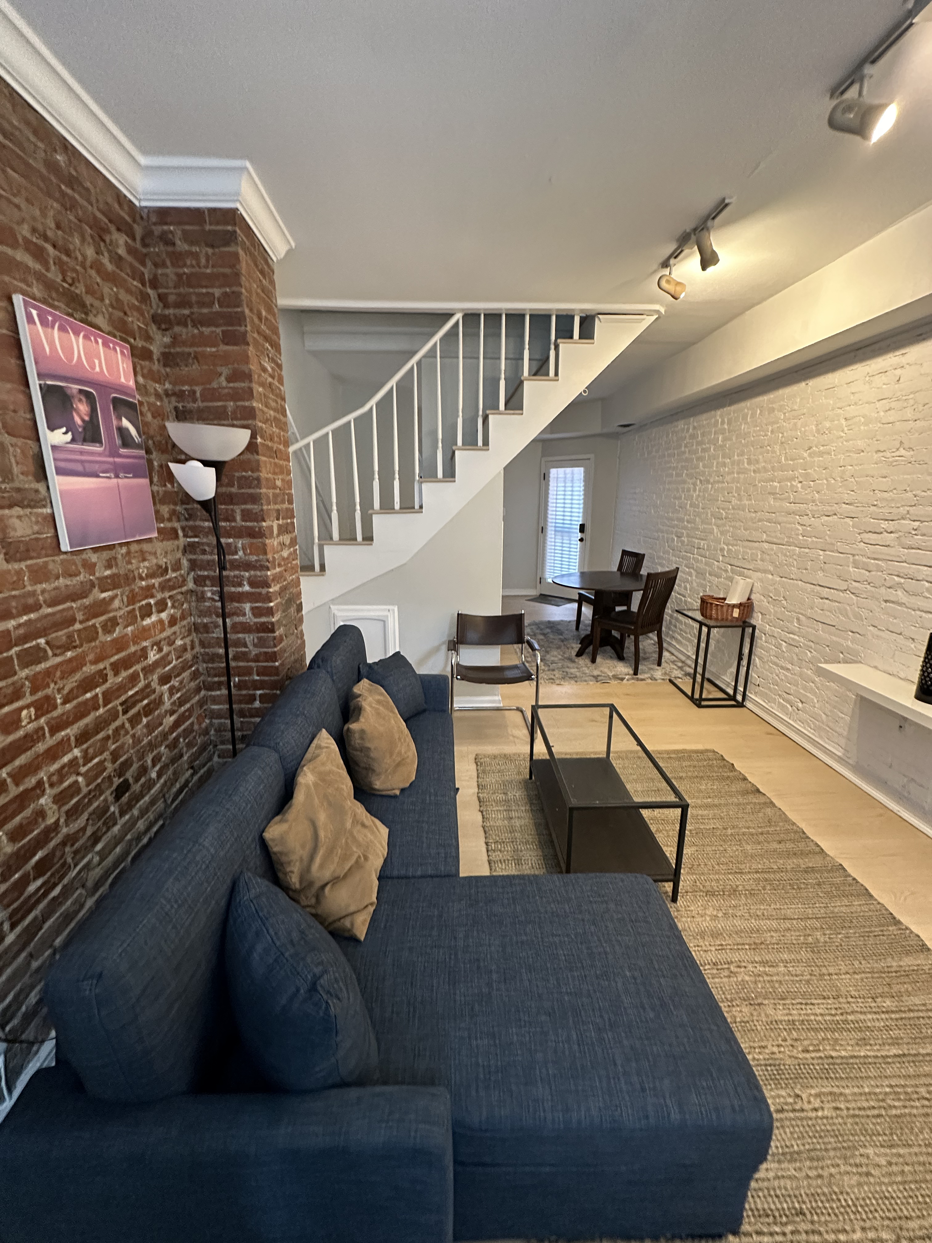 Renovated Capitol Hill Townhome | Furnished + Private Parking | 2 Blocks to Union Station - Photo 5