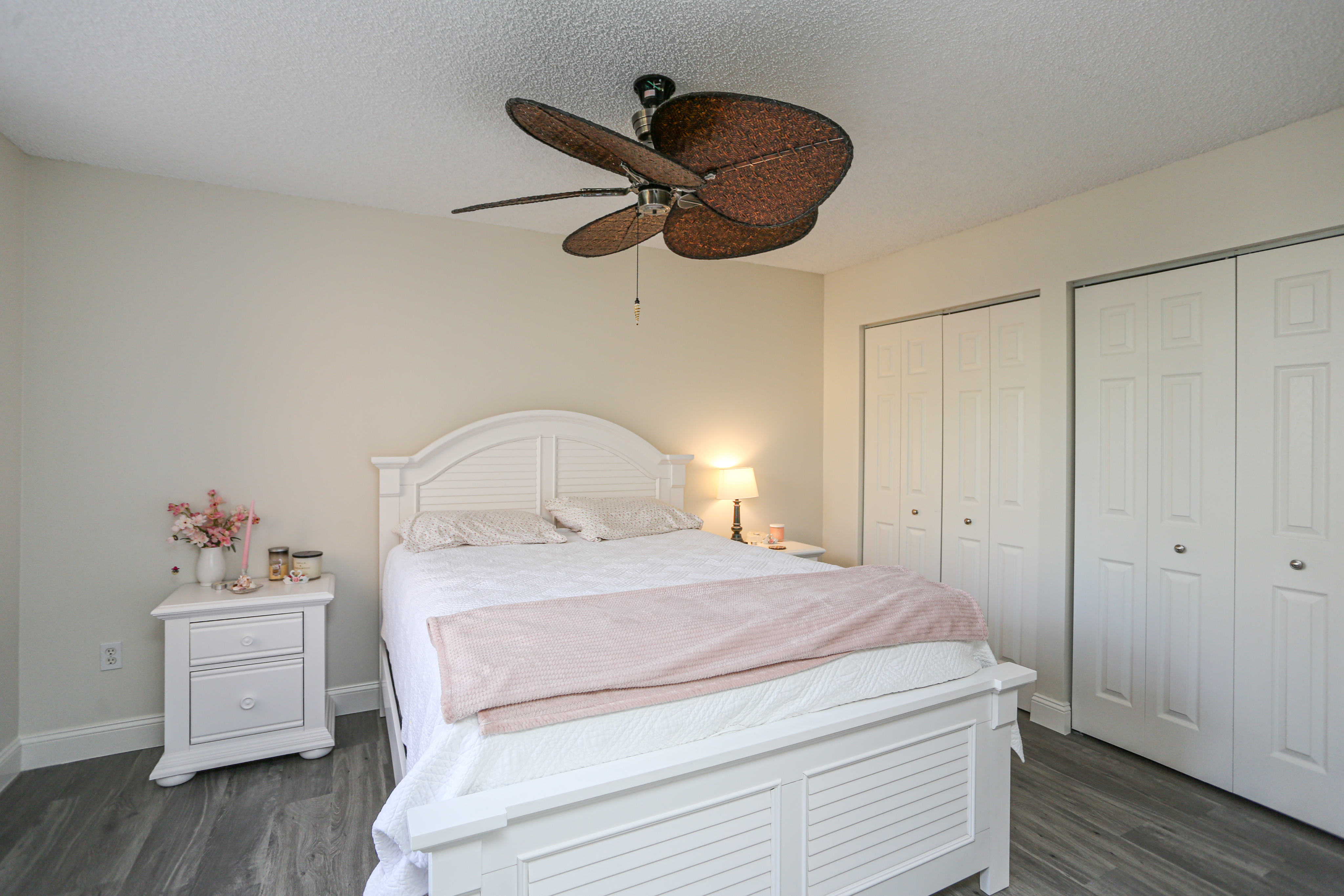 3BR Ground Floor End Unit Condo |The Enclave - Gated - Photo 10