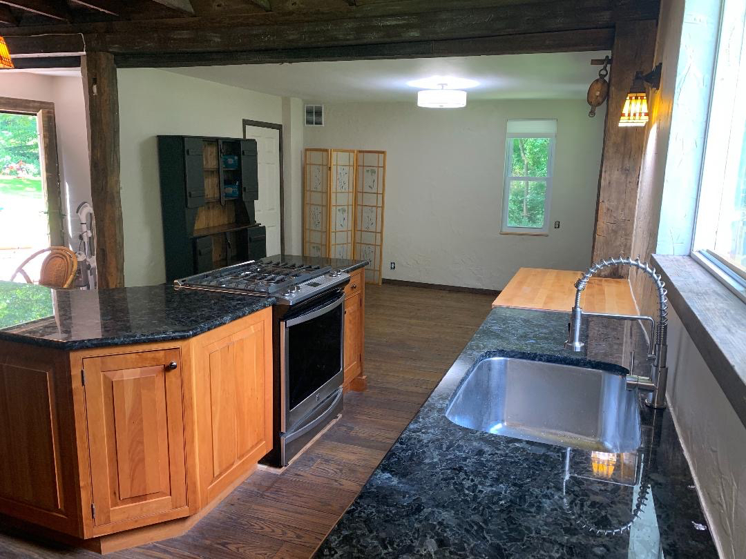 UNIQUE CONVERTED BARN LOFT PRIVATE, ONE-OF-A-KIND HOME WITH STUNNING VIEWS.