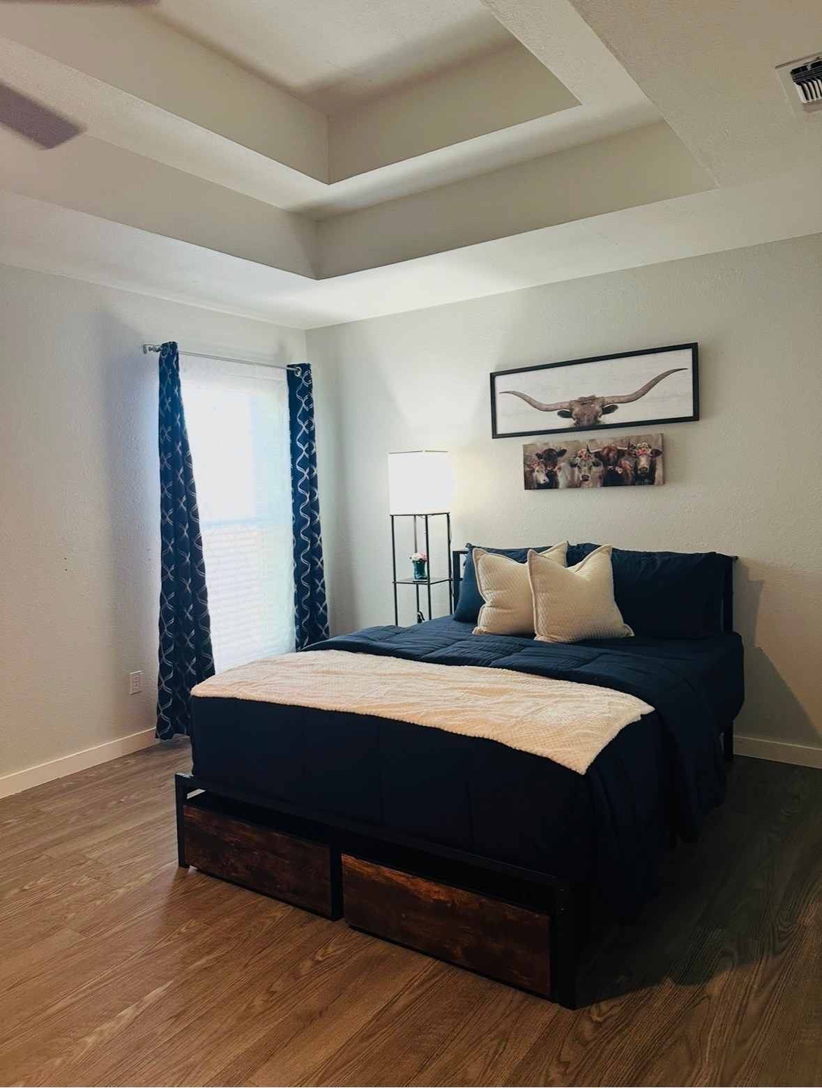 Spacious 4 Private BRs/3BAs Retreat | 2 Private Entrances & 2 Ensuite Baths - Photo 3