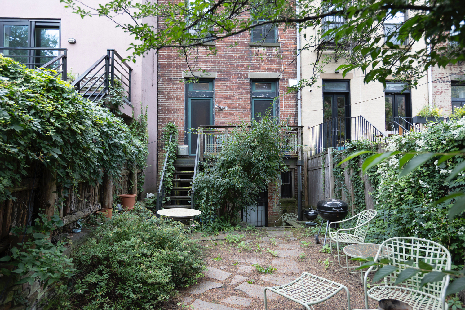 Family friendly 3 story home in brownstone Brooklyn - Photo 10