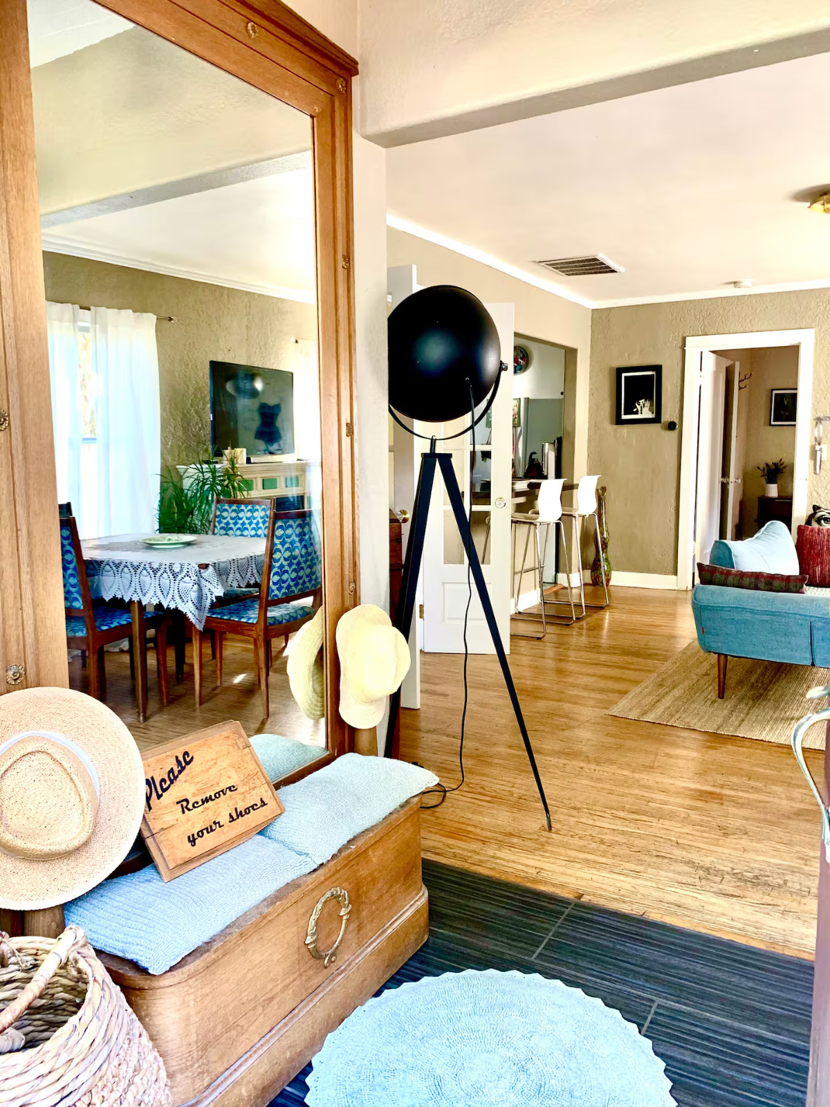 Rare Furnished Spanish Bungalow in Atwater Village with Expansive Private Garden - Photo 6