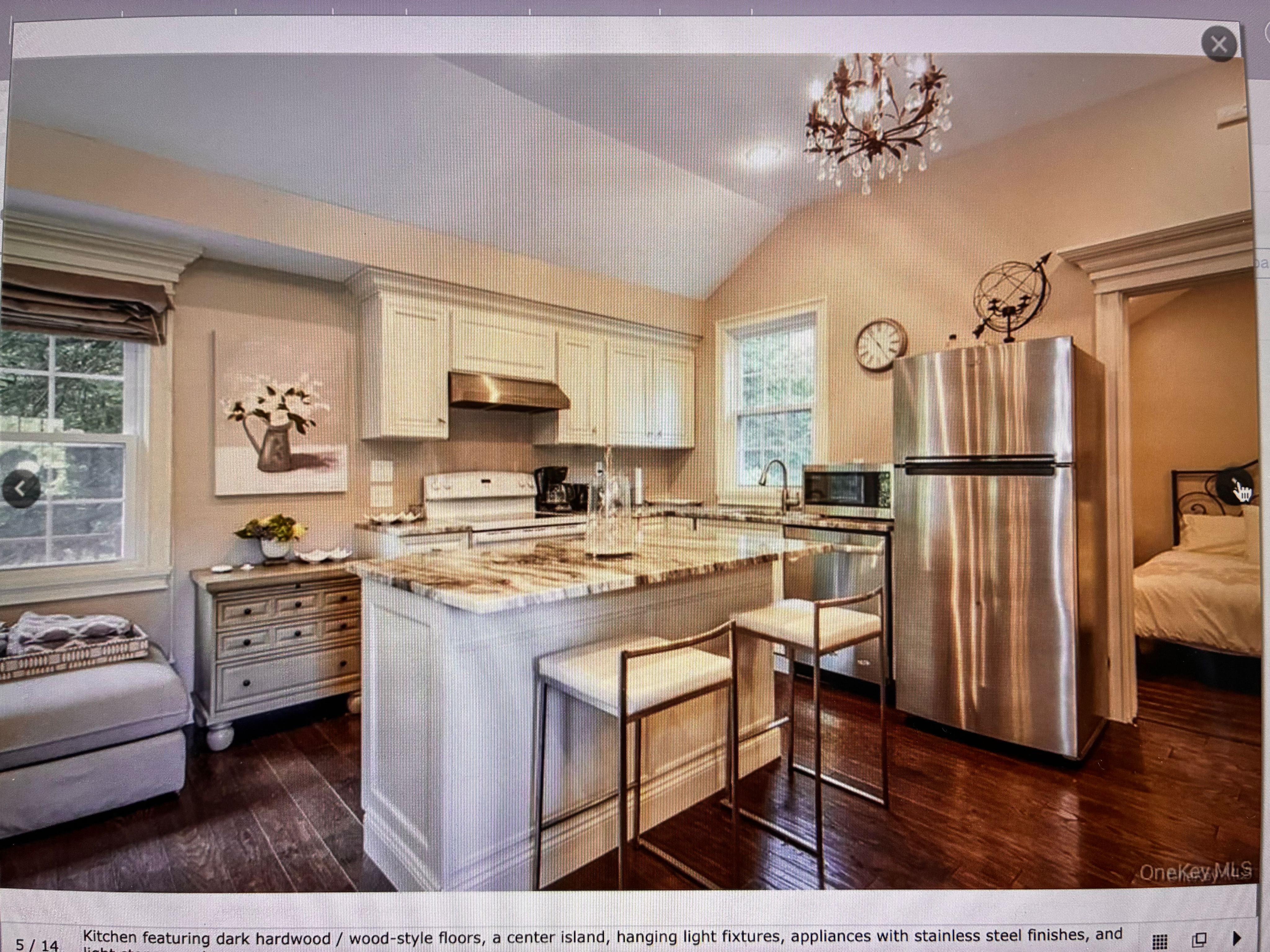Private Fully Furnished 3-Bedroom Cottage on 2.5 Acres in Chappaqua - Photo 3