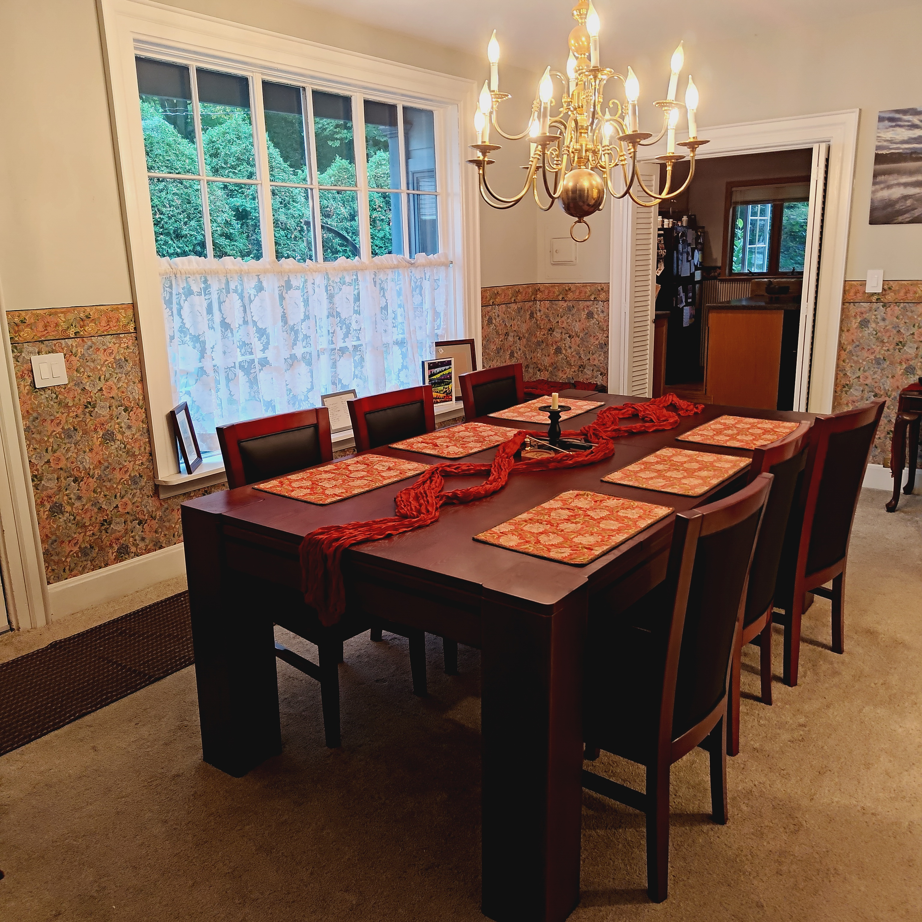Large Historic Apartment Walkable to Market Street - Photo 3