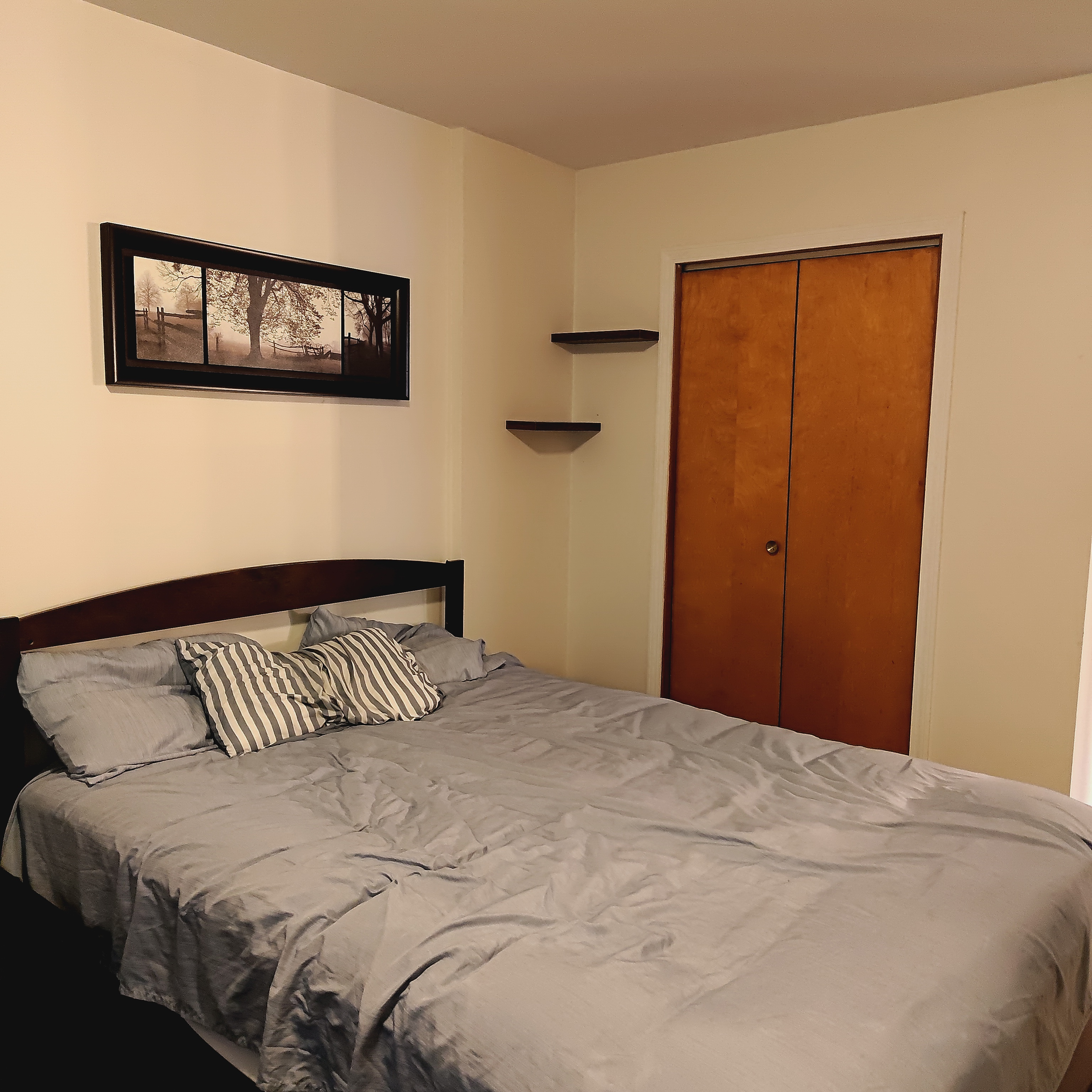 Large Historic Apartment Walkable to Market Street - Photo 4
