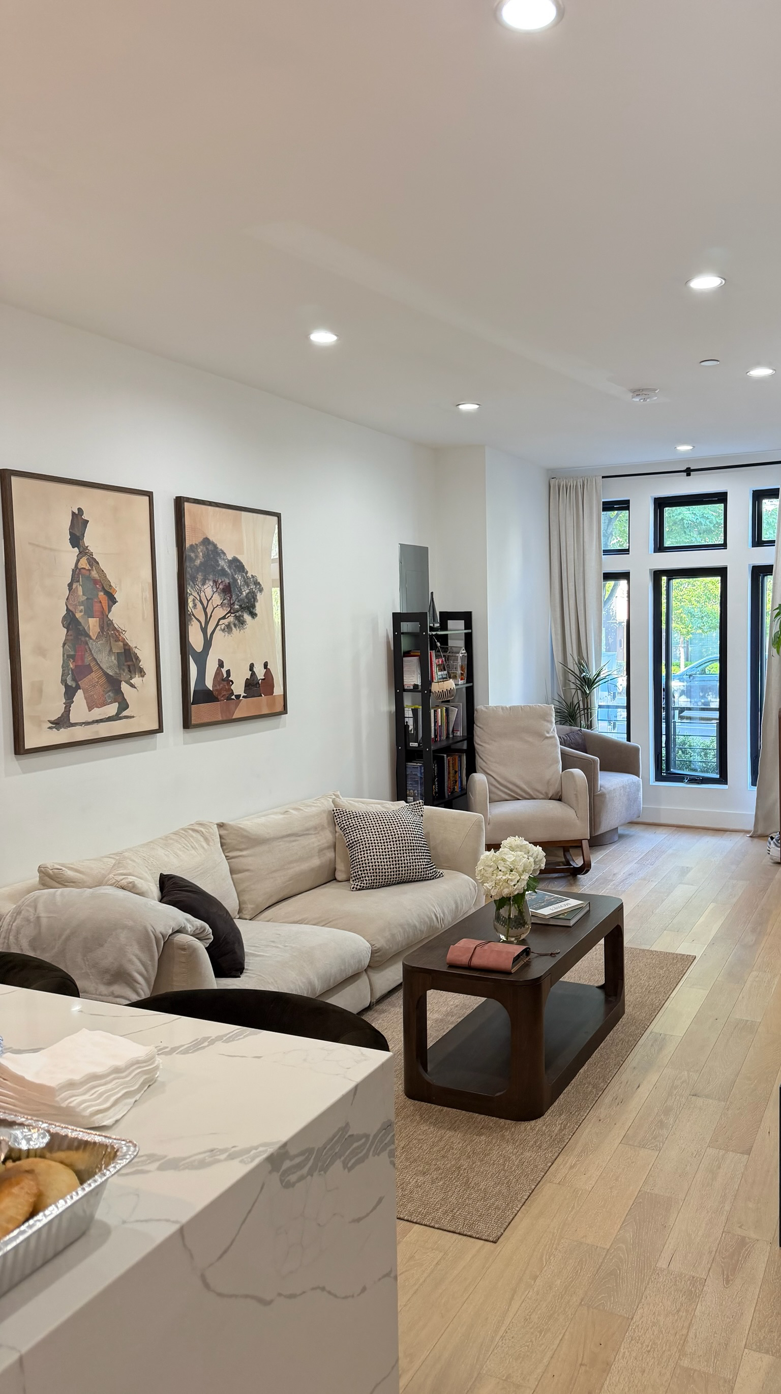 Private Room in Quiet Brookland Neighborhood - 5 Minutes to the Red Line, 15 Minutes to Downtown - Photo 6