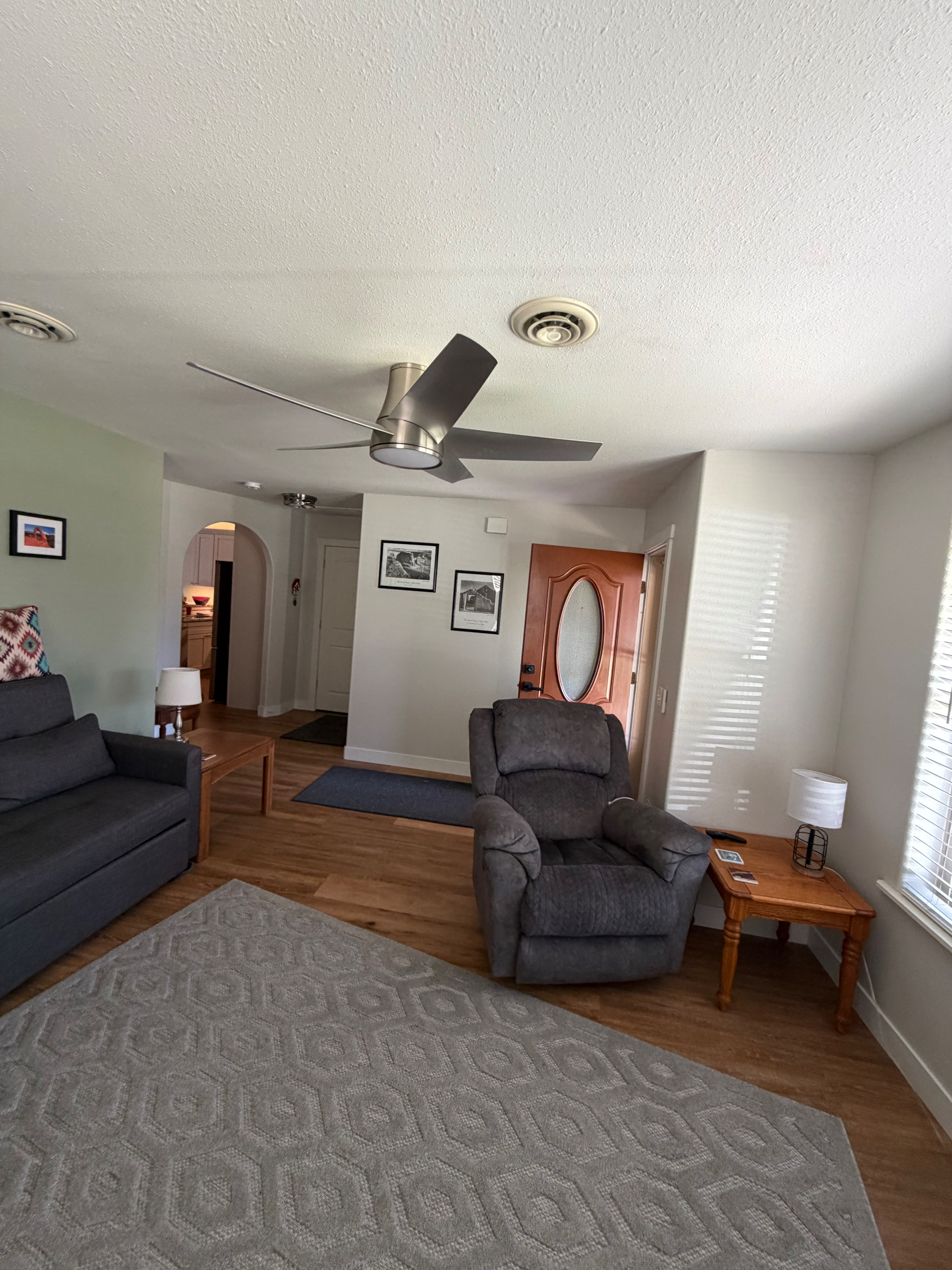 Comfortable and quiet 2 BR townhouse - Photo 6