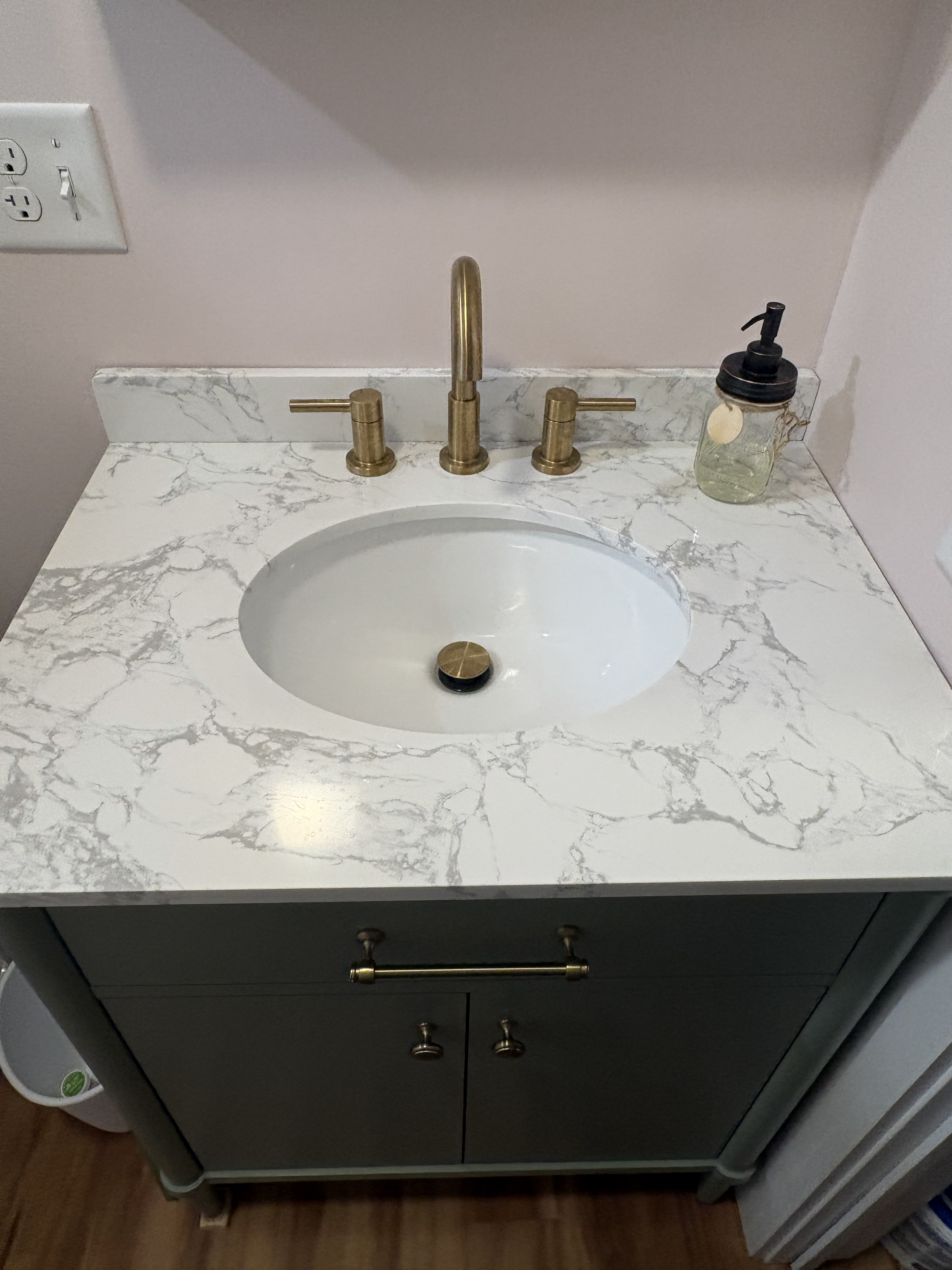 Newly Remodeled 3BR in Historic Geneseo  All Utilities Included! - Photo 10