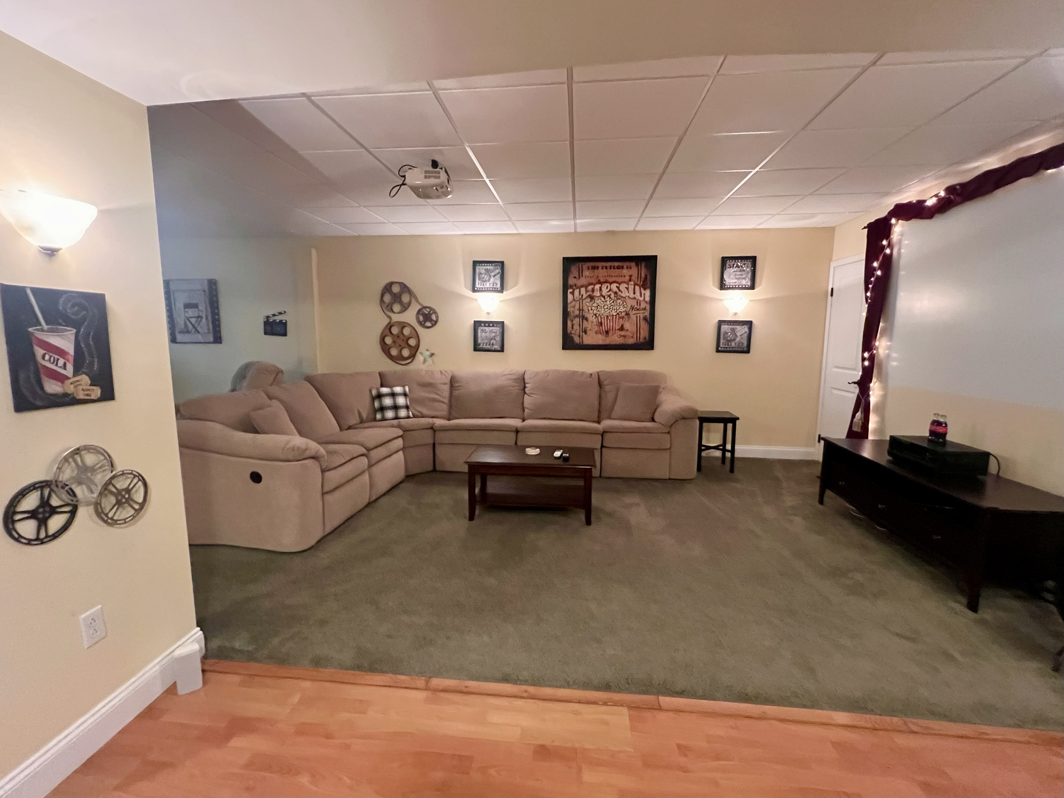 Private Peaceful basement with utilities included. - Photo 8