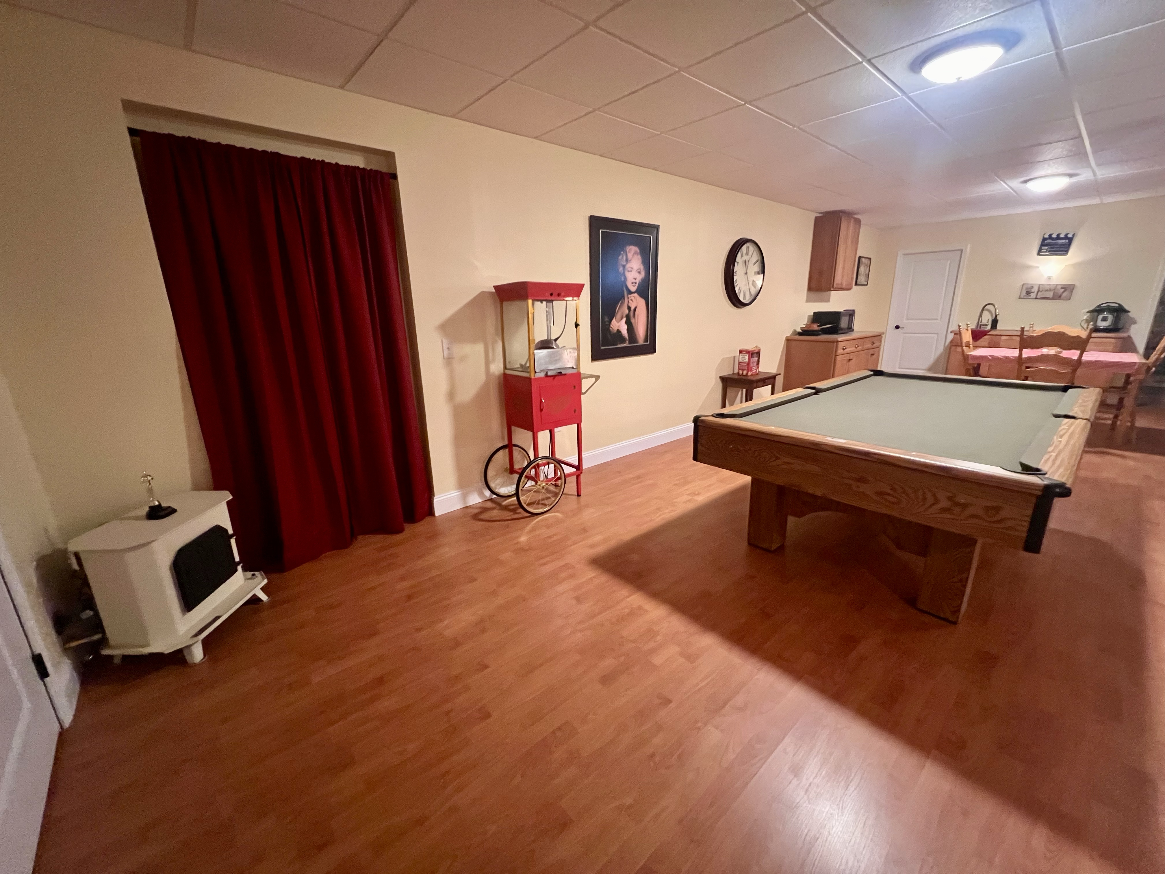 Private Peaceful basement with utilities included. - Photo 5