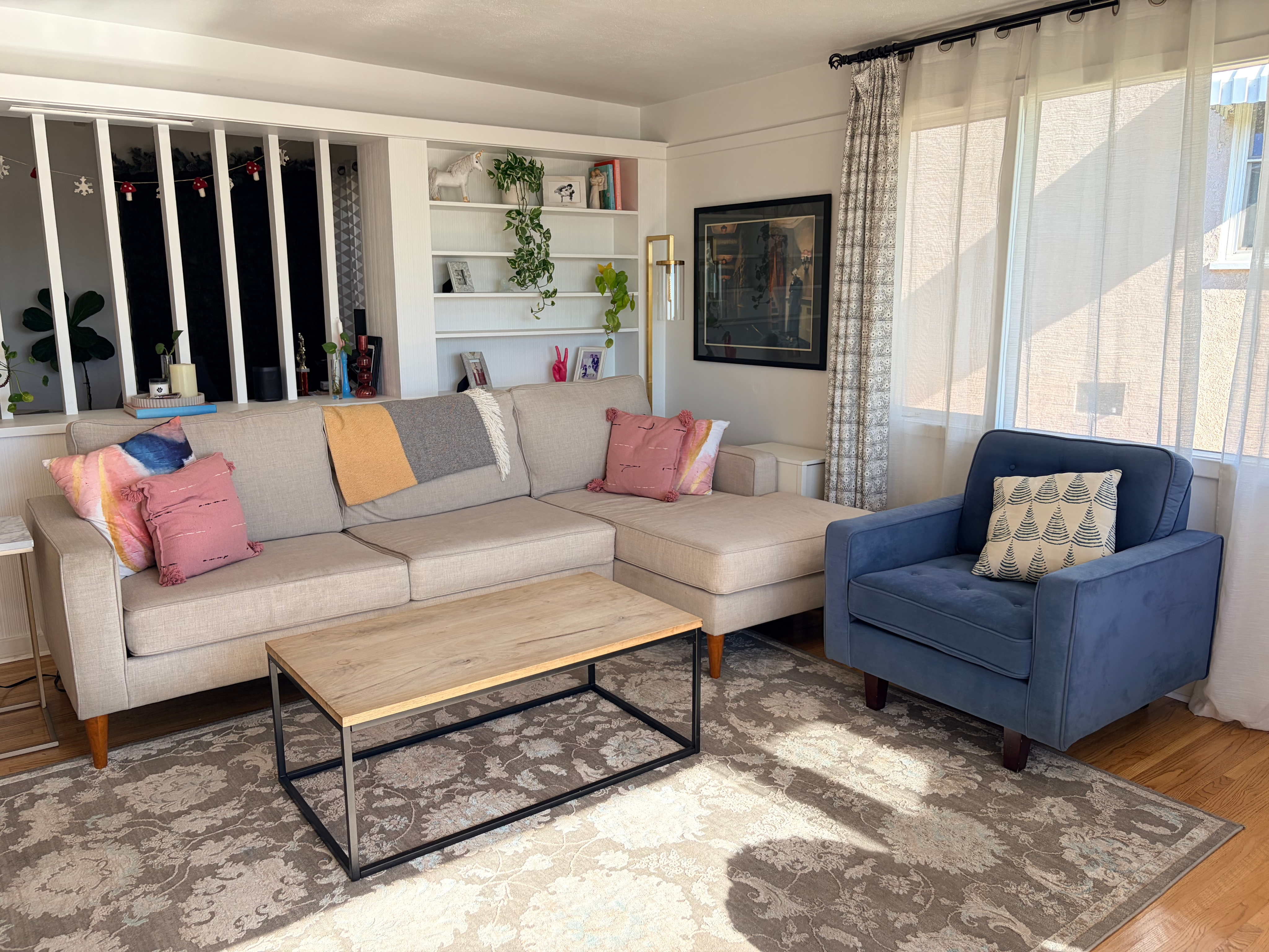 Bright and spacious home near SoFi - Photo 1