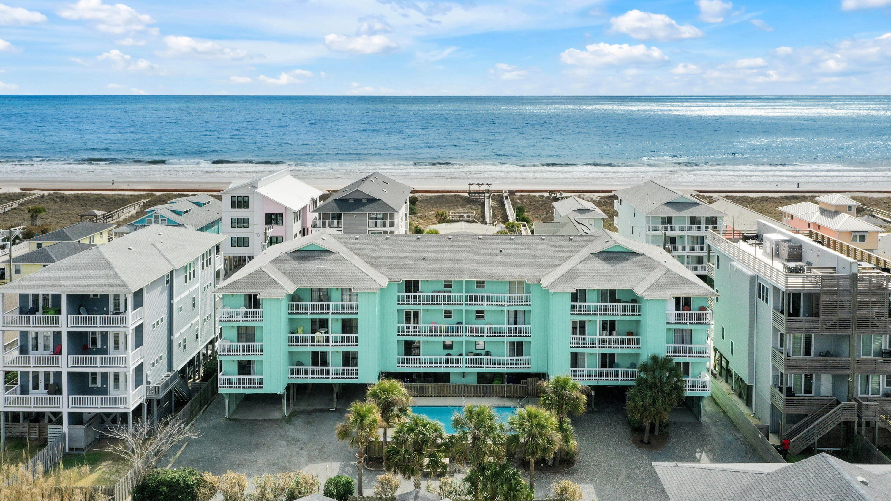 OCEAN VIEW CONDO: 3 bed, 2 bath