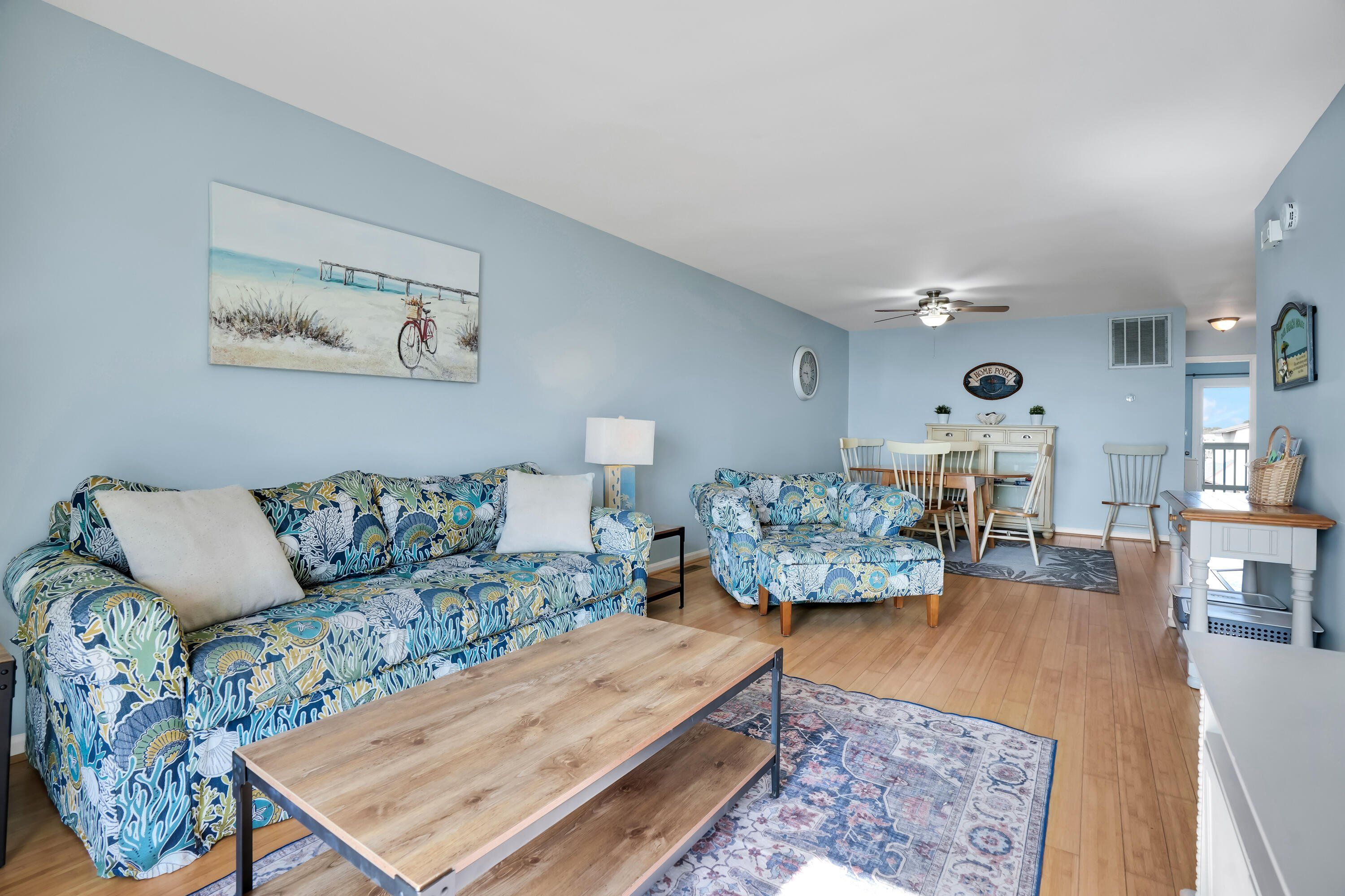 OCEAN VIEW CONDO: 3 bed, 2 bath - Photo 4