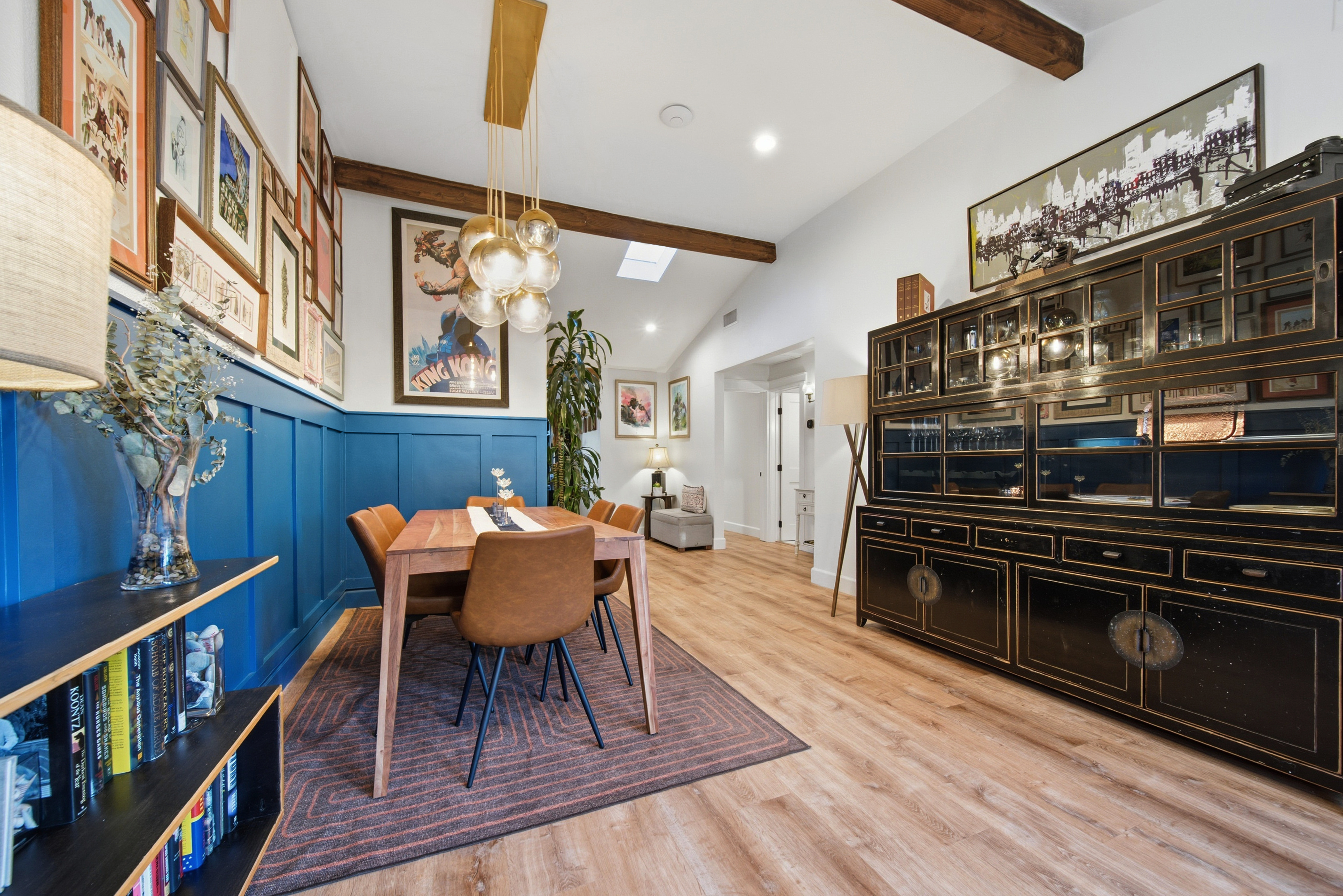 Chic 3BR Near Venice Beach, Santa Monica & UCLA - Photo 4