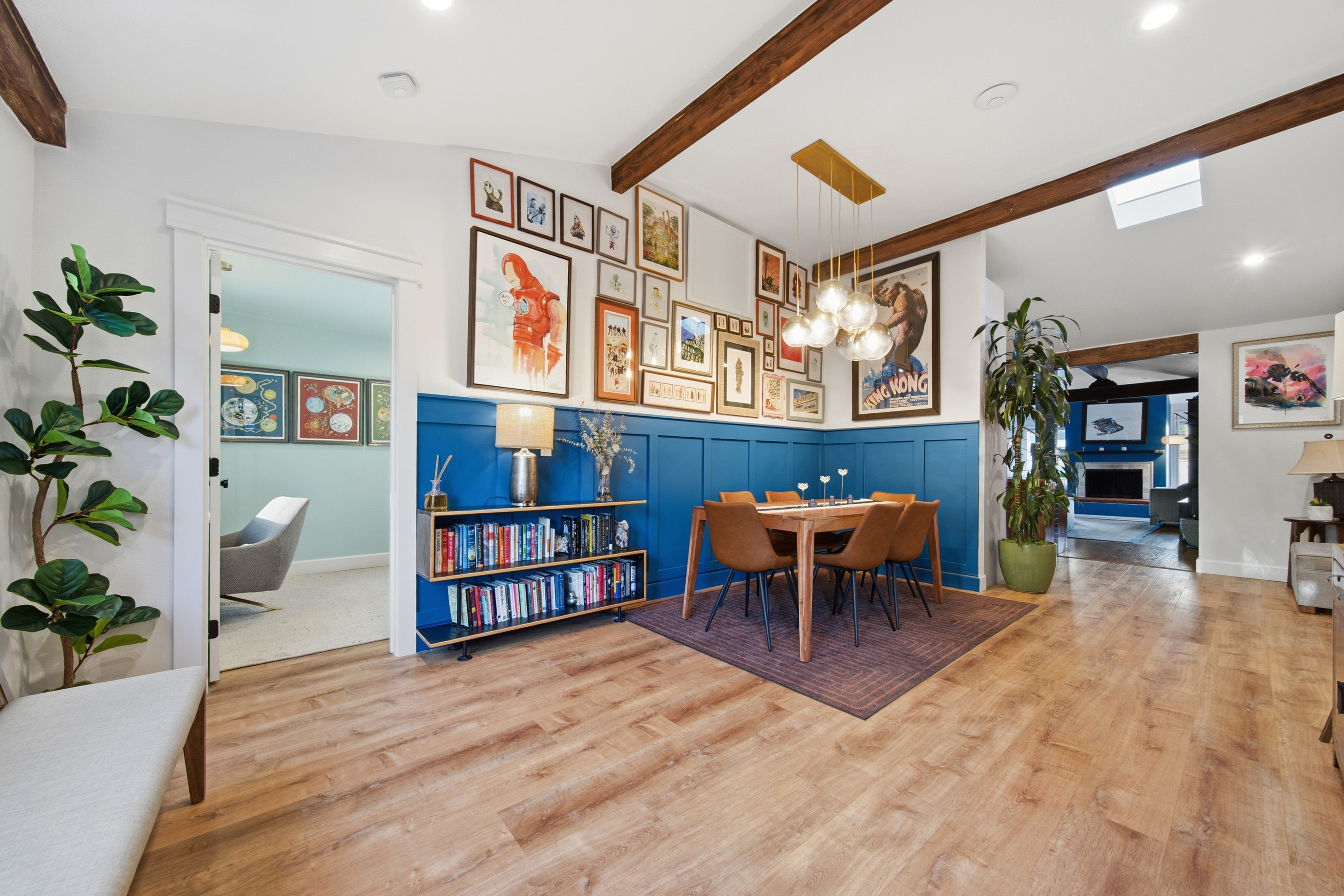 Chic 3BR Near Venice Beach, Santa Monica & UCLA - Photo 2