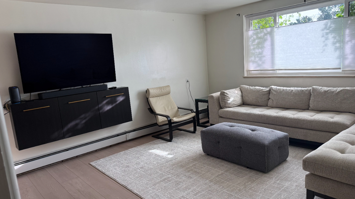 Furnished 1-Bedroom Condo with King Bed & In-Unit Laundry - Photo 1