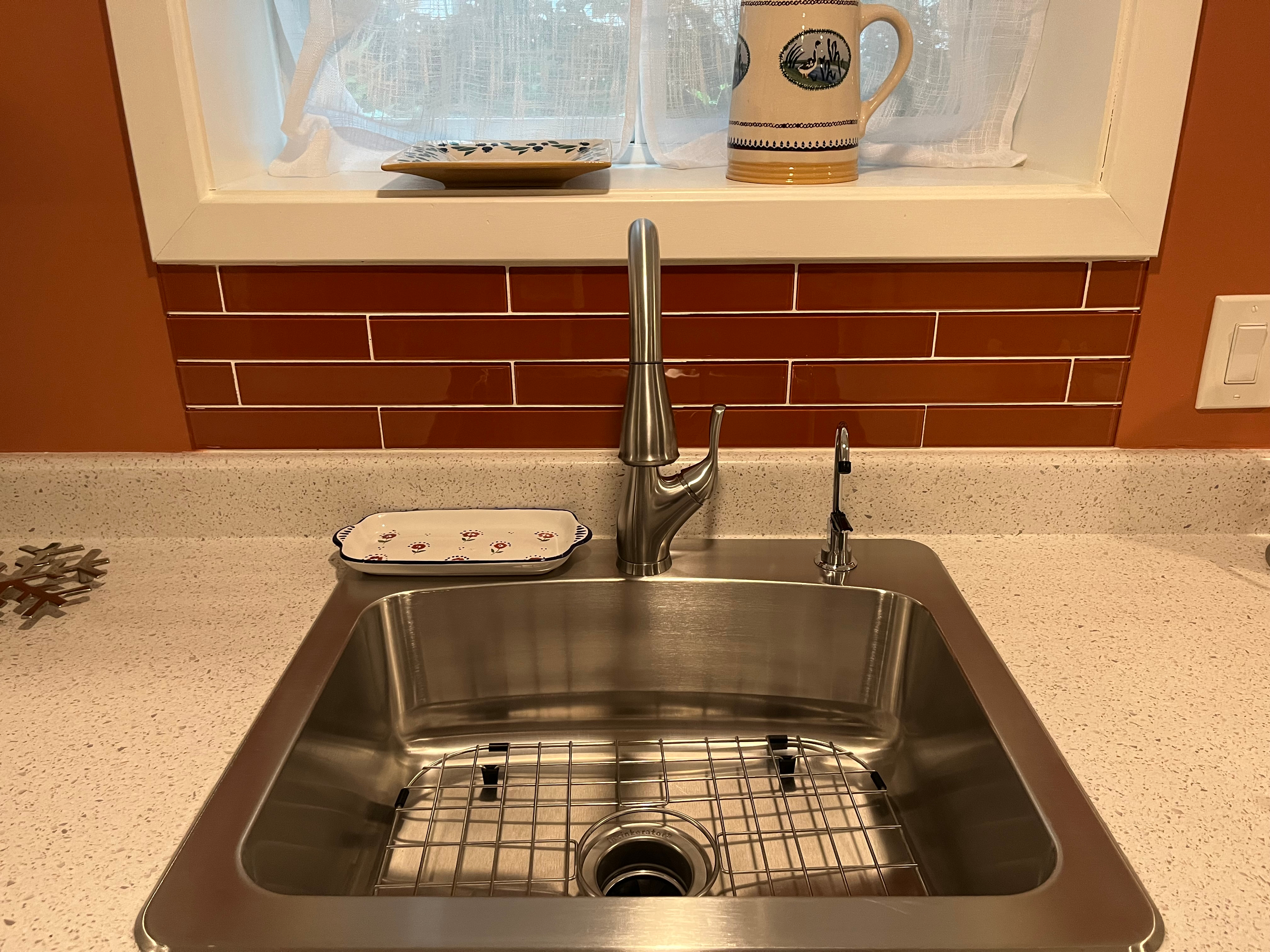 Quiet apartment in safe and pretty neighborhood, 12 min walk from Friendship Heights Red Line metro - Photo 9