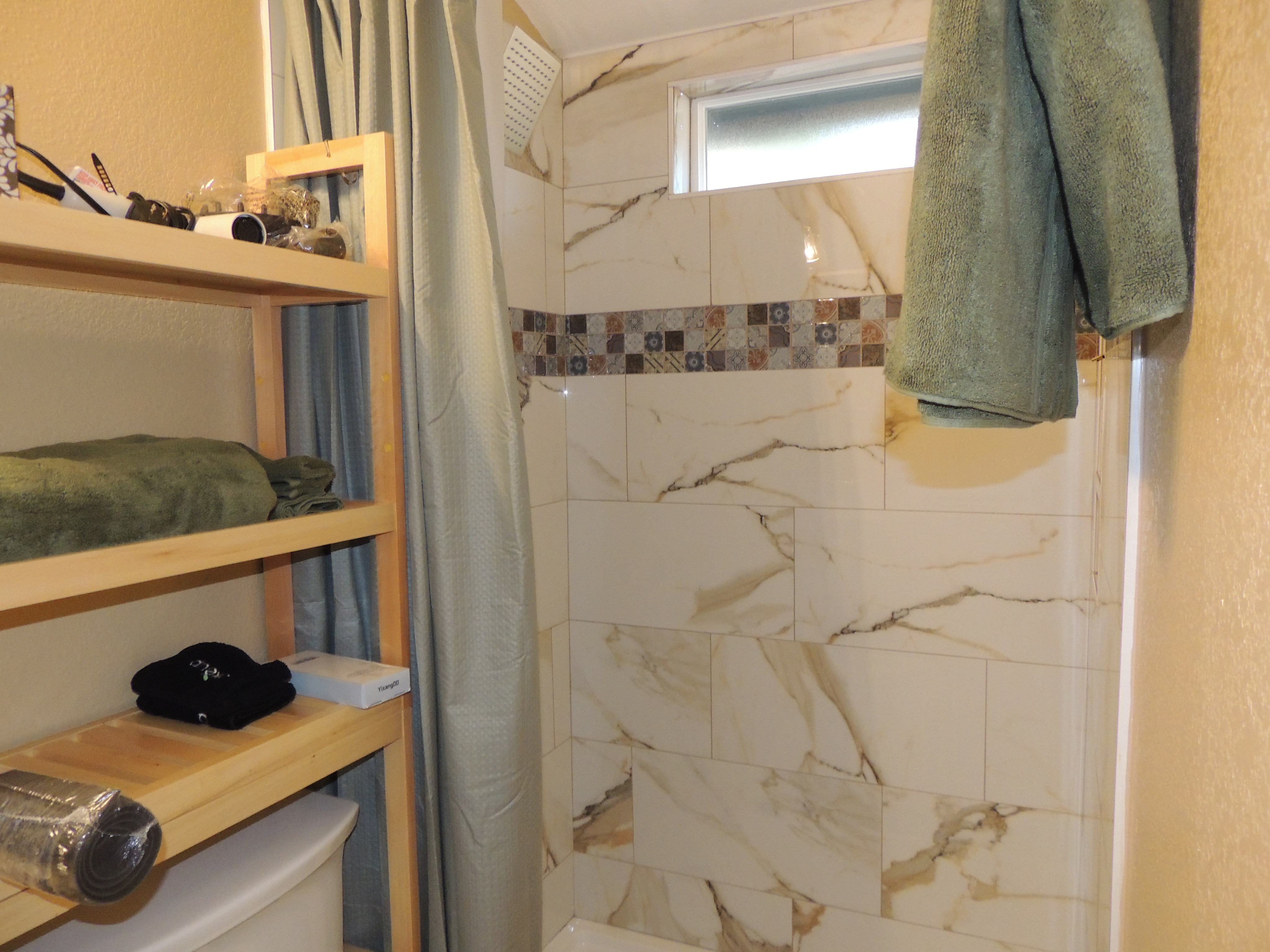 Quiet & Private Studio ADU | In-Unit W/D & Fully Stocked Kitchen - Photo 9