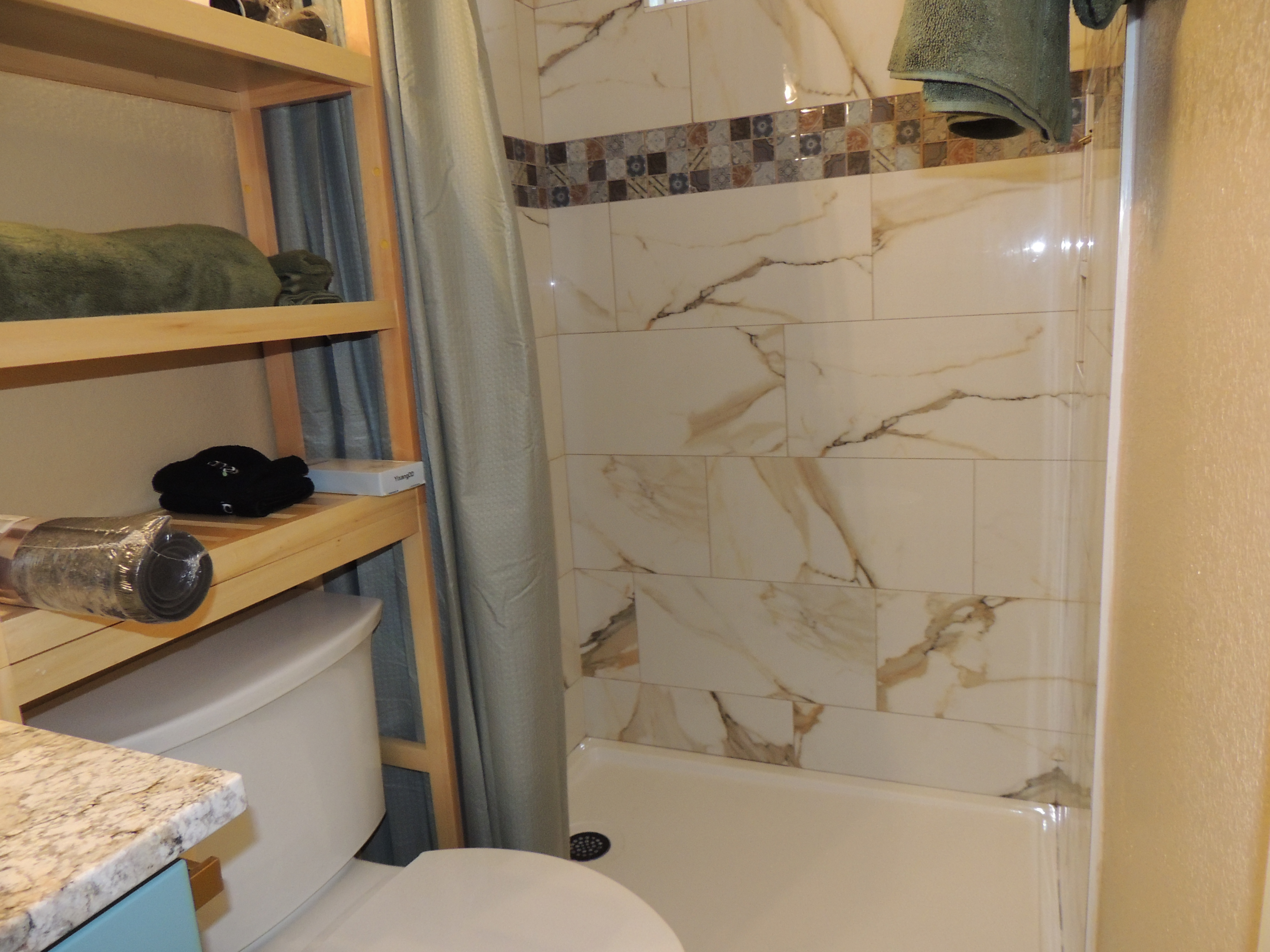 Quiet & Private Studio ADU | In-Unit W/D & Fully Stocked Kitchen - Photo 10