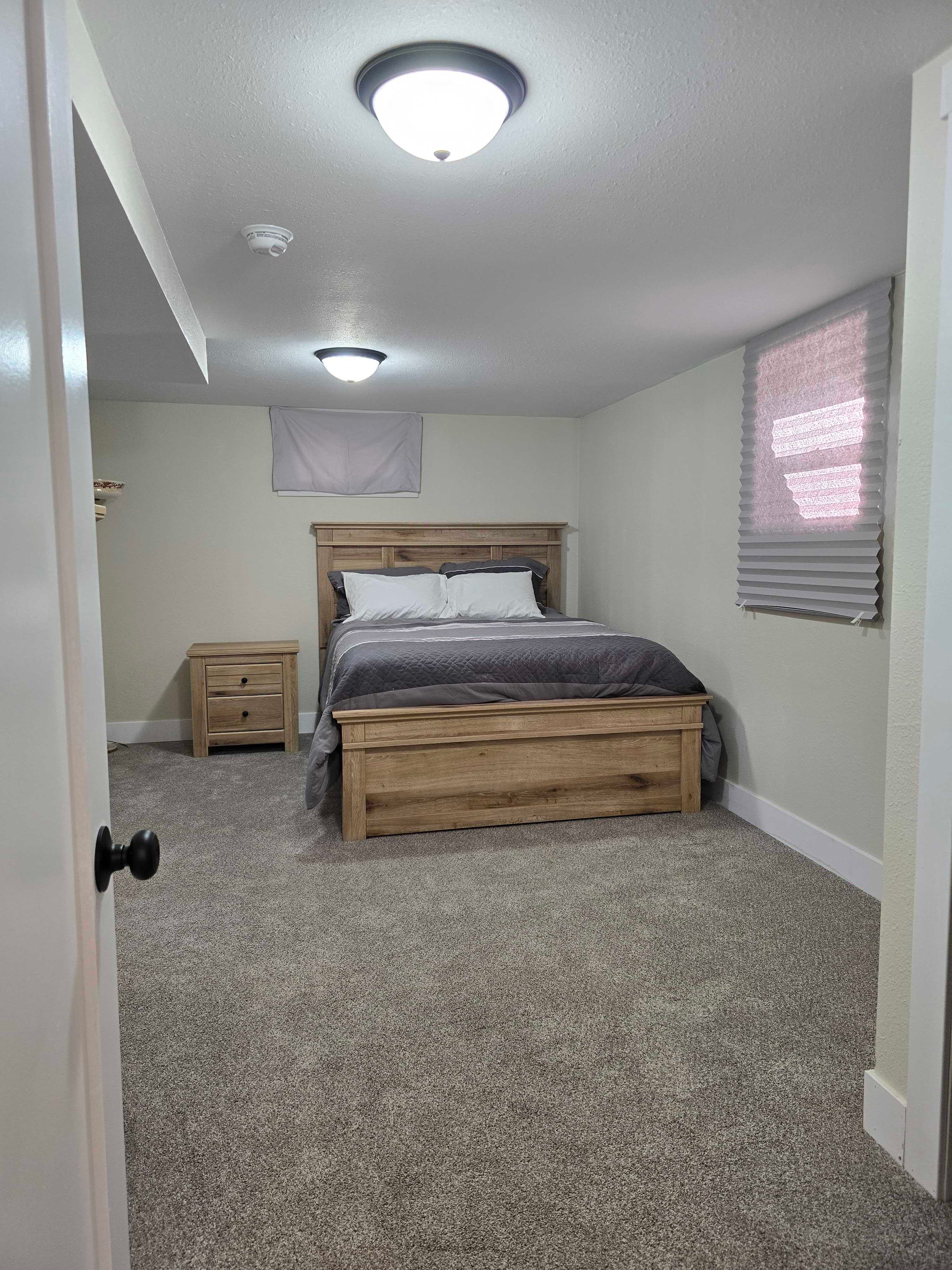New Remodel Near Downtown, Cheyenne Regional & F.E. Warren - Private Entry, Utilities Included - Photo 3