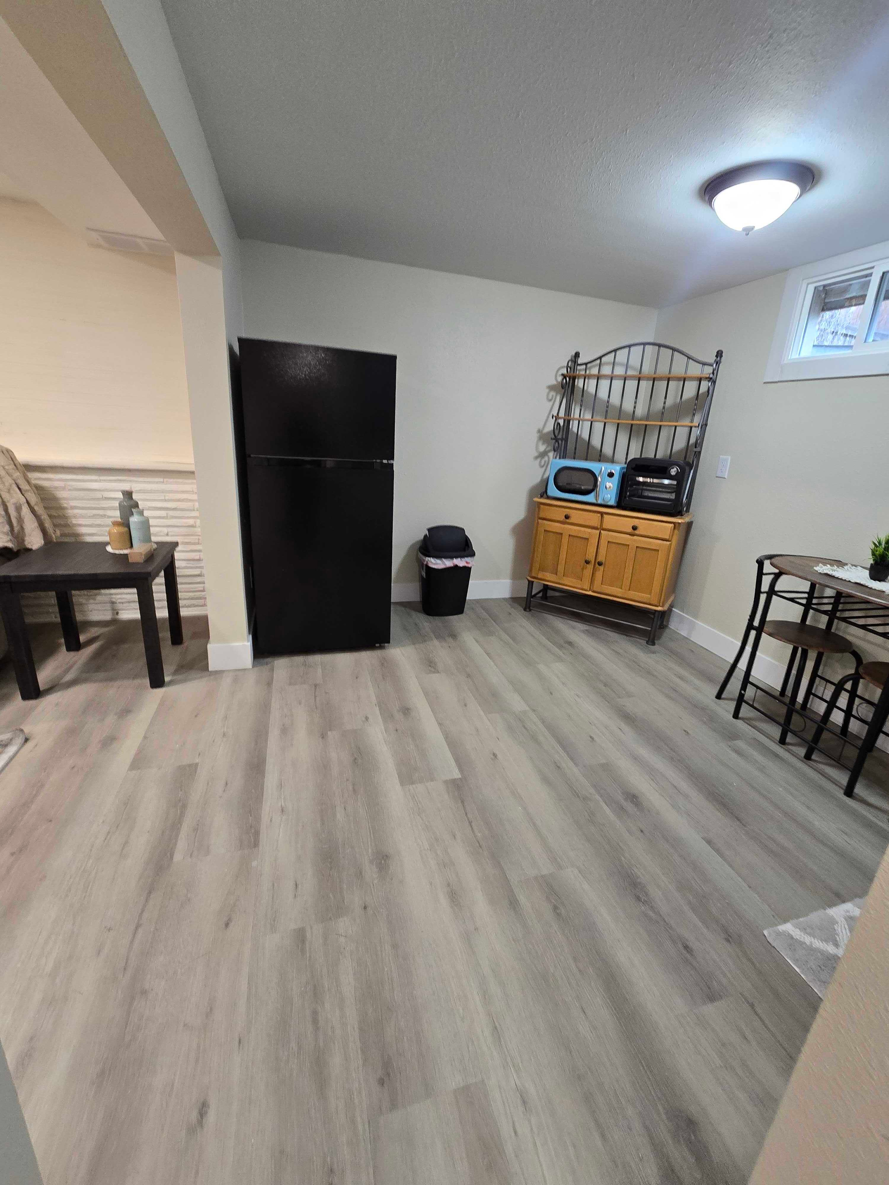 New Remodel Near Downtown, Cheyenne Regional & F.E. Warren - Private Entry, Utilities Included - Photo 12