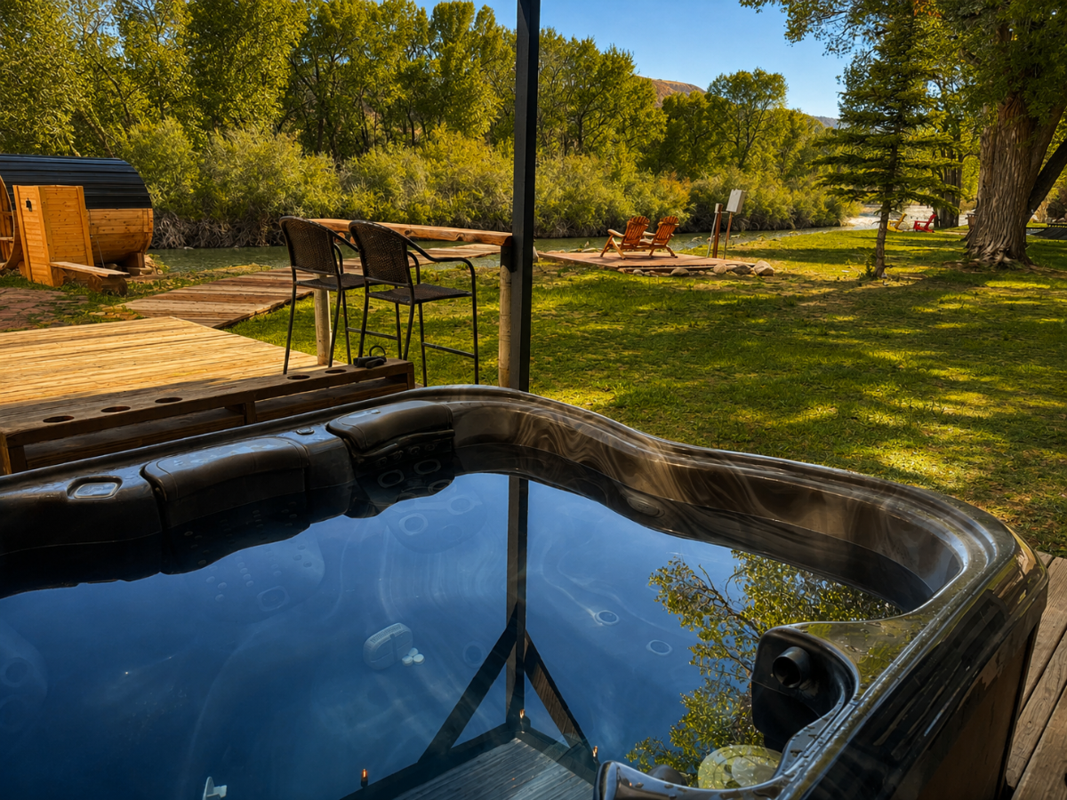 Riverfront Hideaway Cabin with Full Kitchen & Separate Living Area - Photo 11