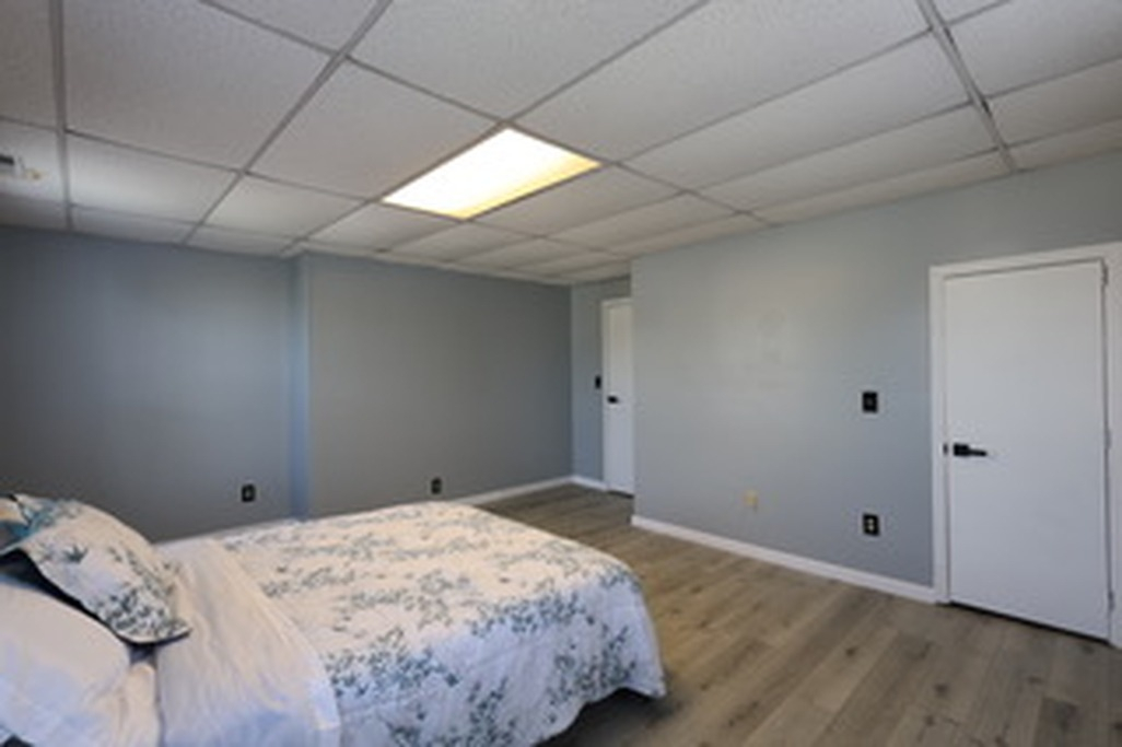 1520 Park Ave - Spacious 3BR Parkersburg Home Near City Park - Newly Renovated & Furnished - Photo 3