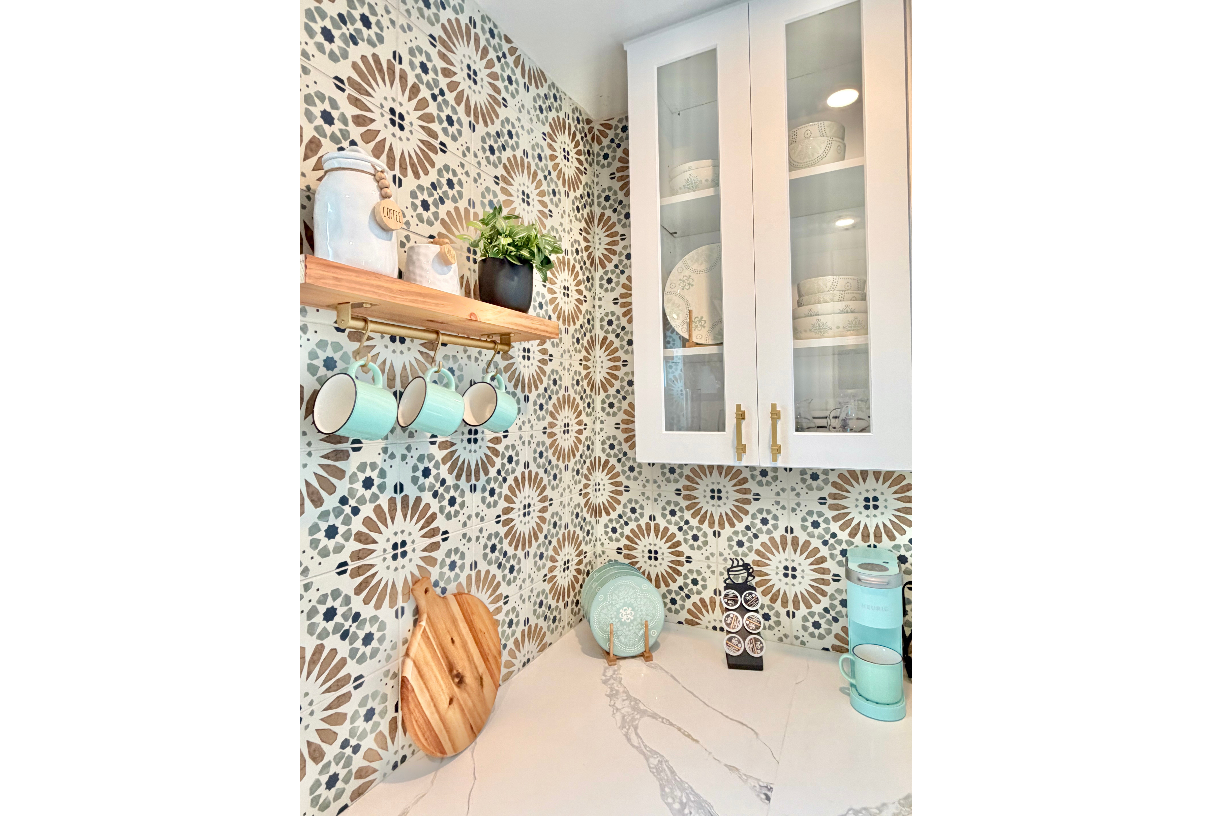 Incredibly cute & move in ready Casita - Photo 4