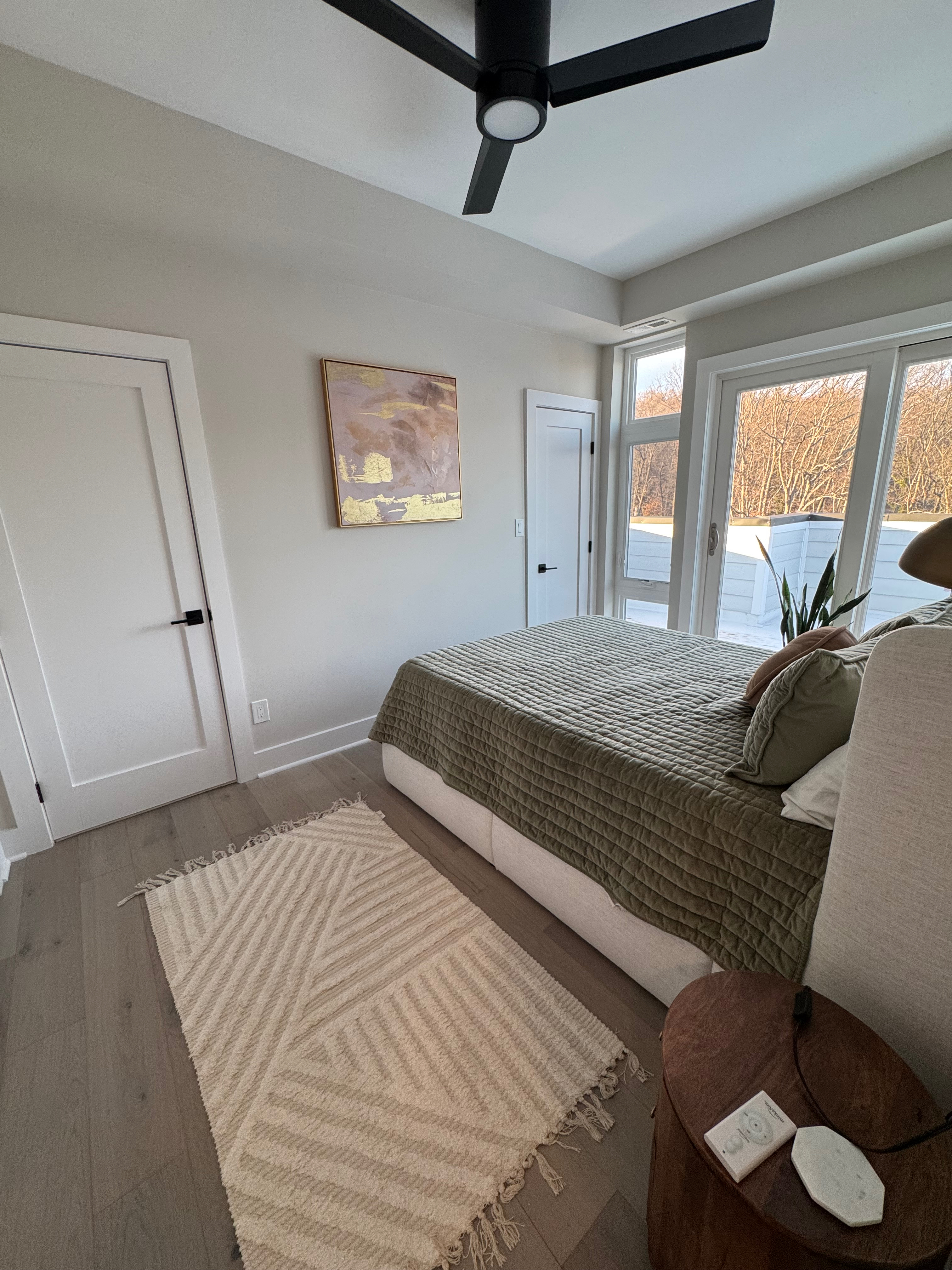 Modern Penthouse 2-level Condo with private terrace overlooking National Arboretum - Photo 7