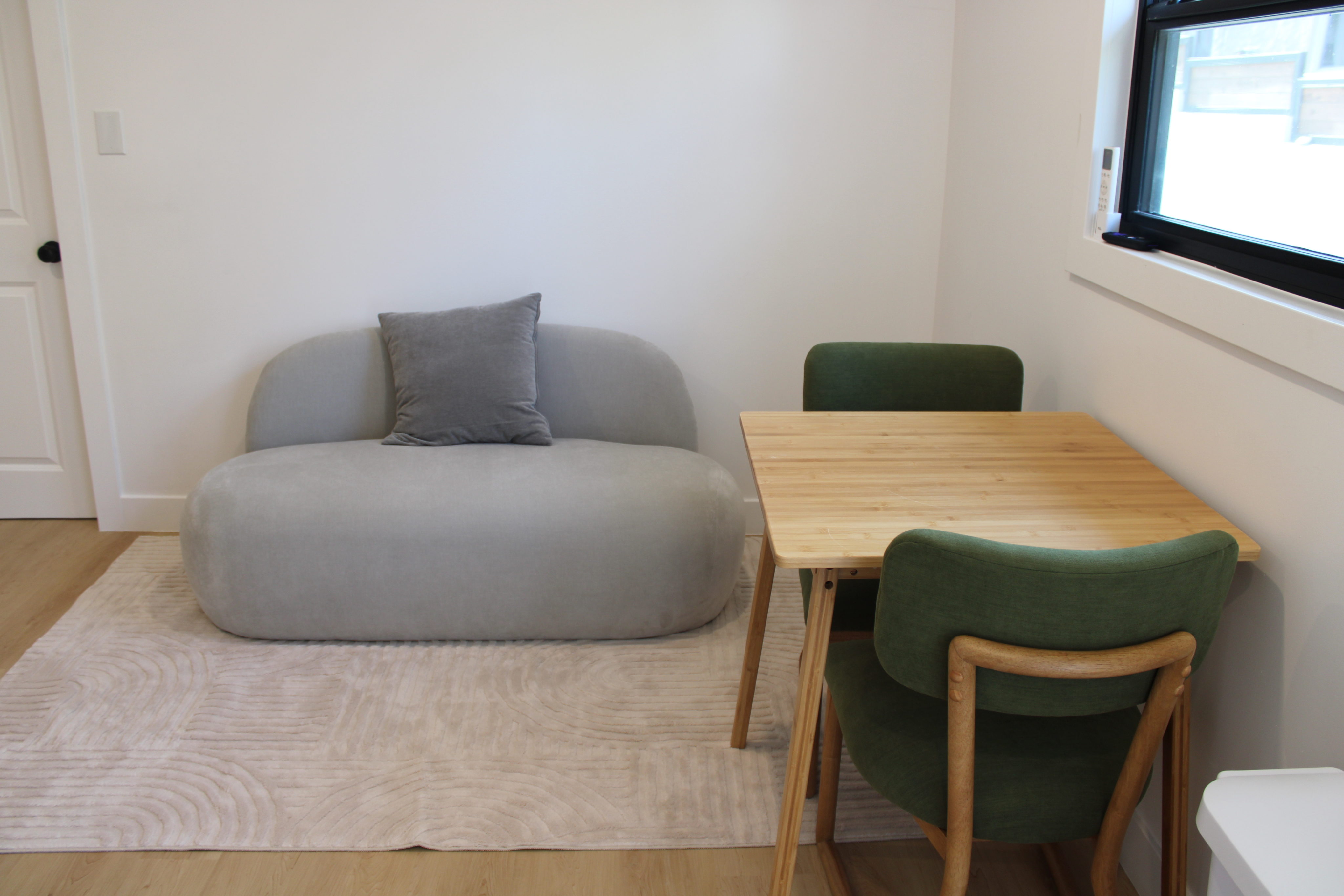 Newly Renovated 1 BD, Great Location - Photo 6