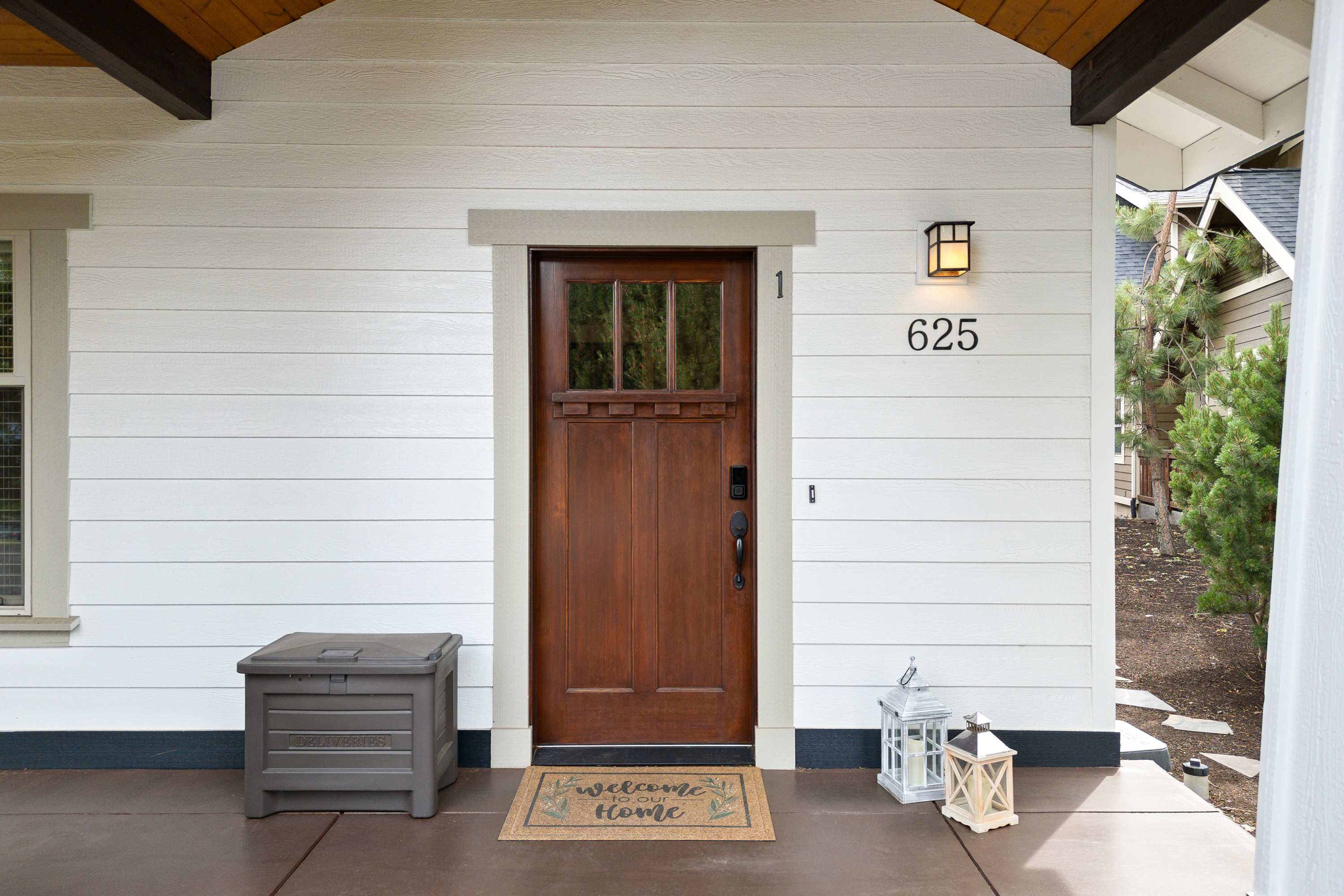 Compass Lane - Awbrey Butte neighborhood of Bend, Oregon. - Photo 3