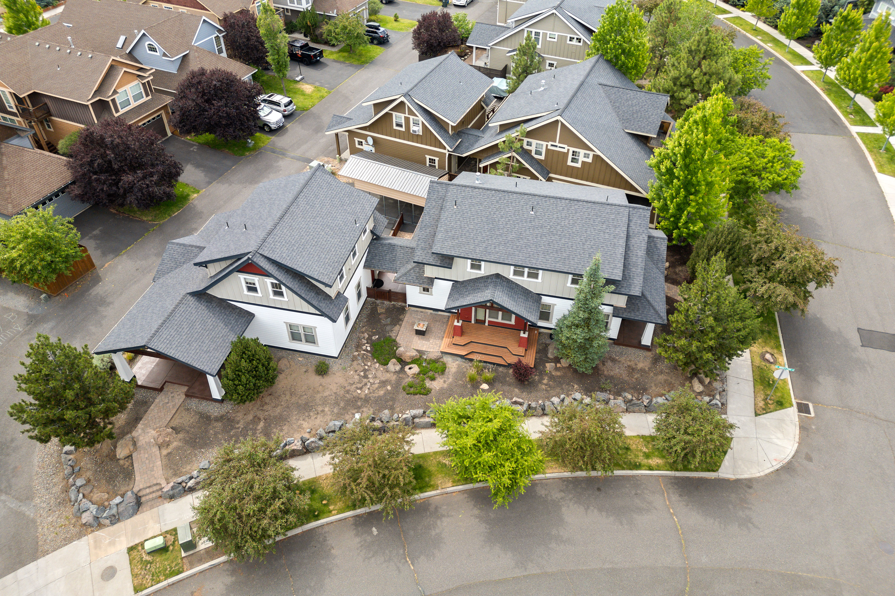 Compass Lane - Awbrey Butte neighborhood of Bend, Oregon. - Photo 5