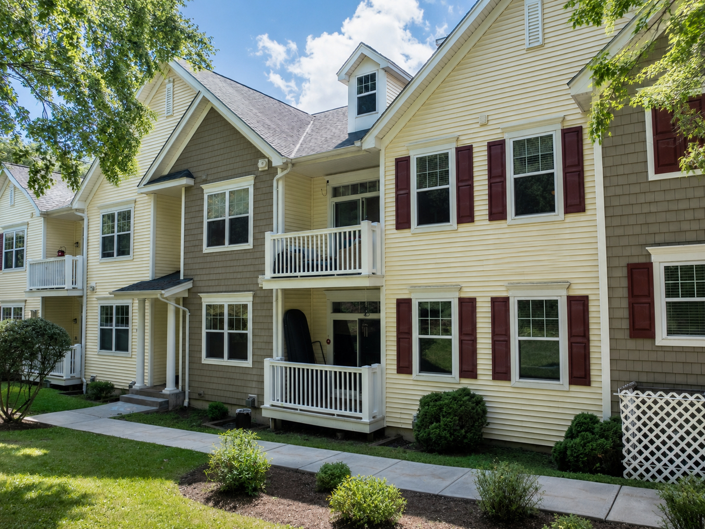 Move In Ready in the Heart of Essex Junction - Photo 1