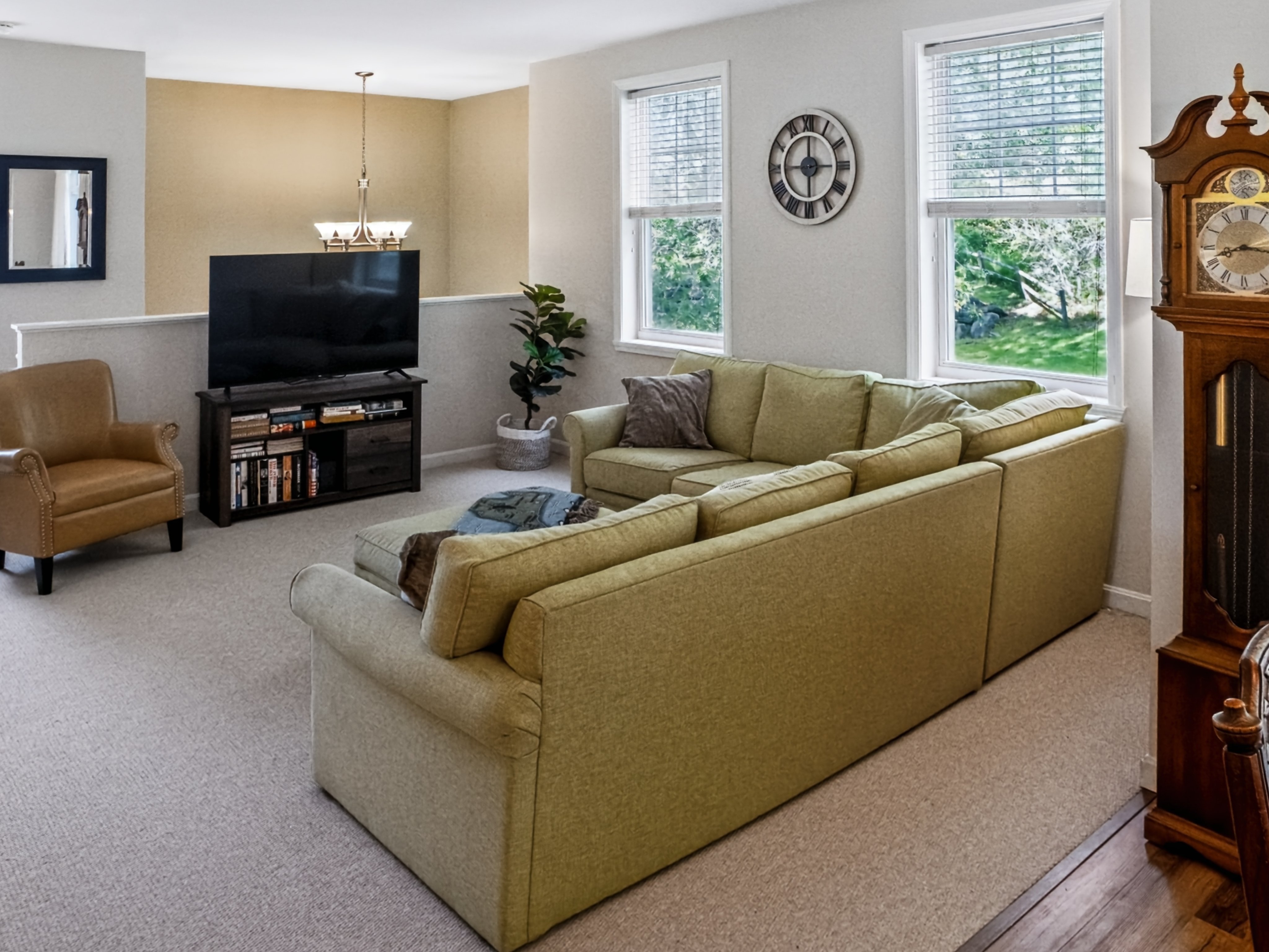 Move In Ready in the Heart of Essex Junction - Photo 6