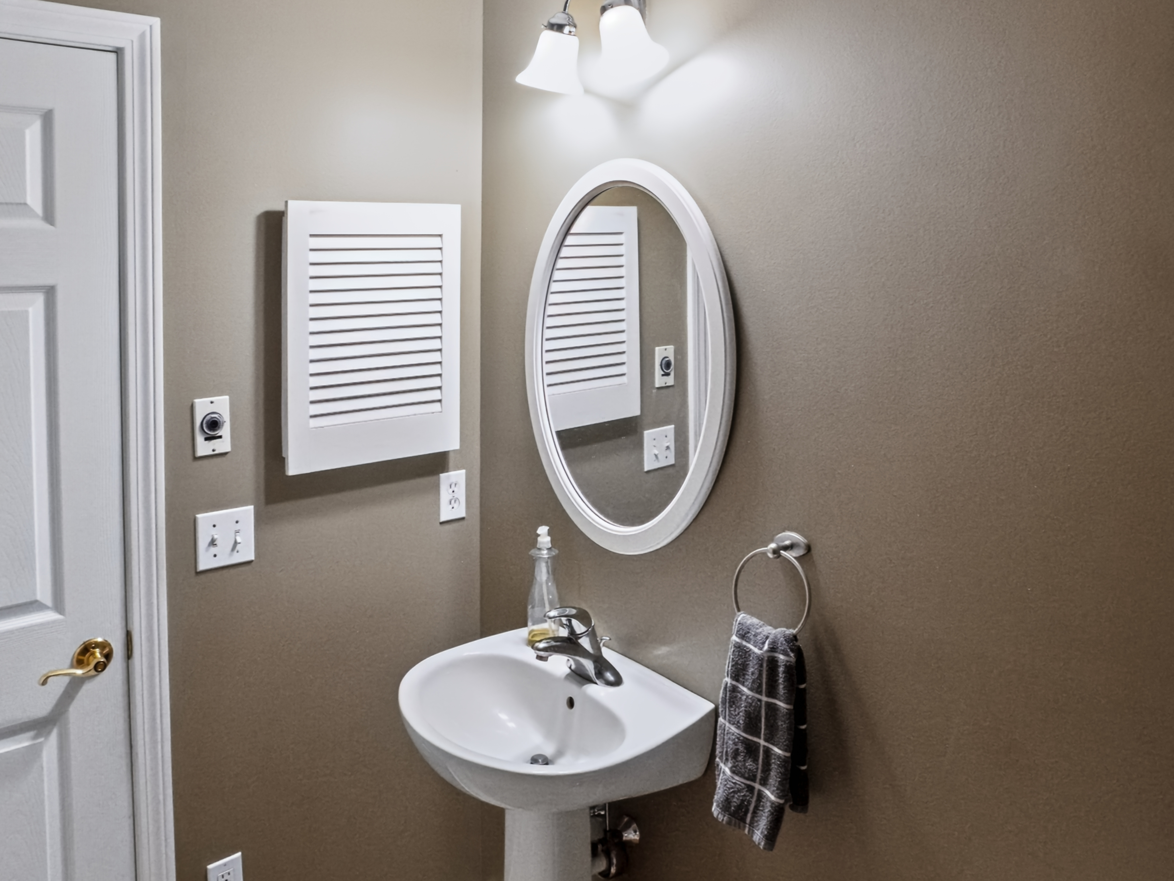 Move In Ready in the Heart of Essex Junction - Photo 10